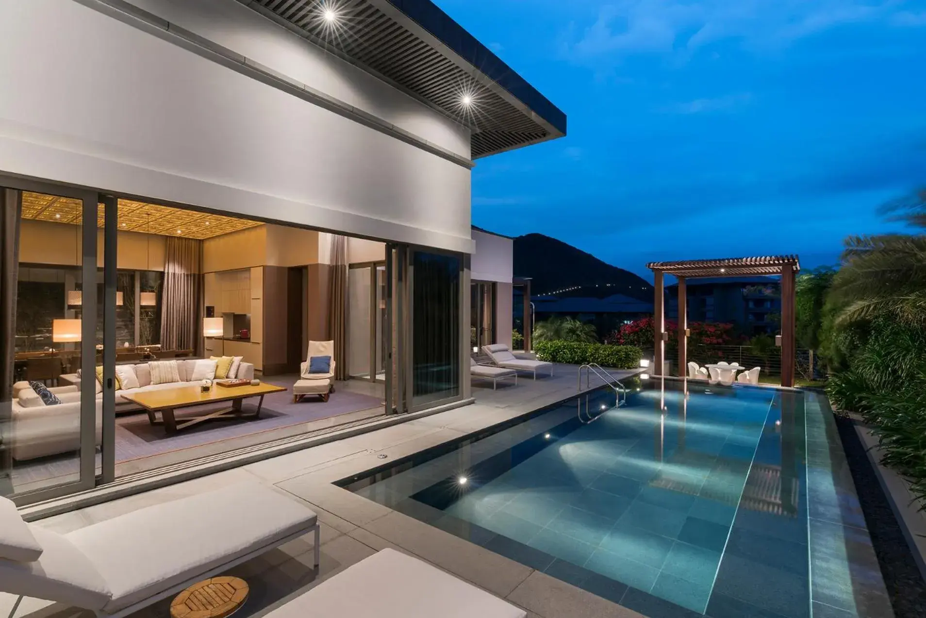 Park Villa King + King (Pick-up Service) in Park Hyatt Sanya Sunny Bay Resort Park Villa King + King (Pick-up Service) in Park Hyatt Sanya Sunny Bay Resort