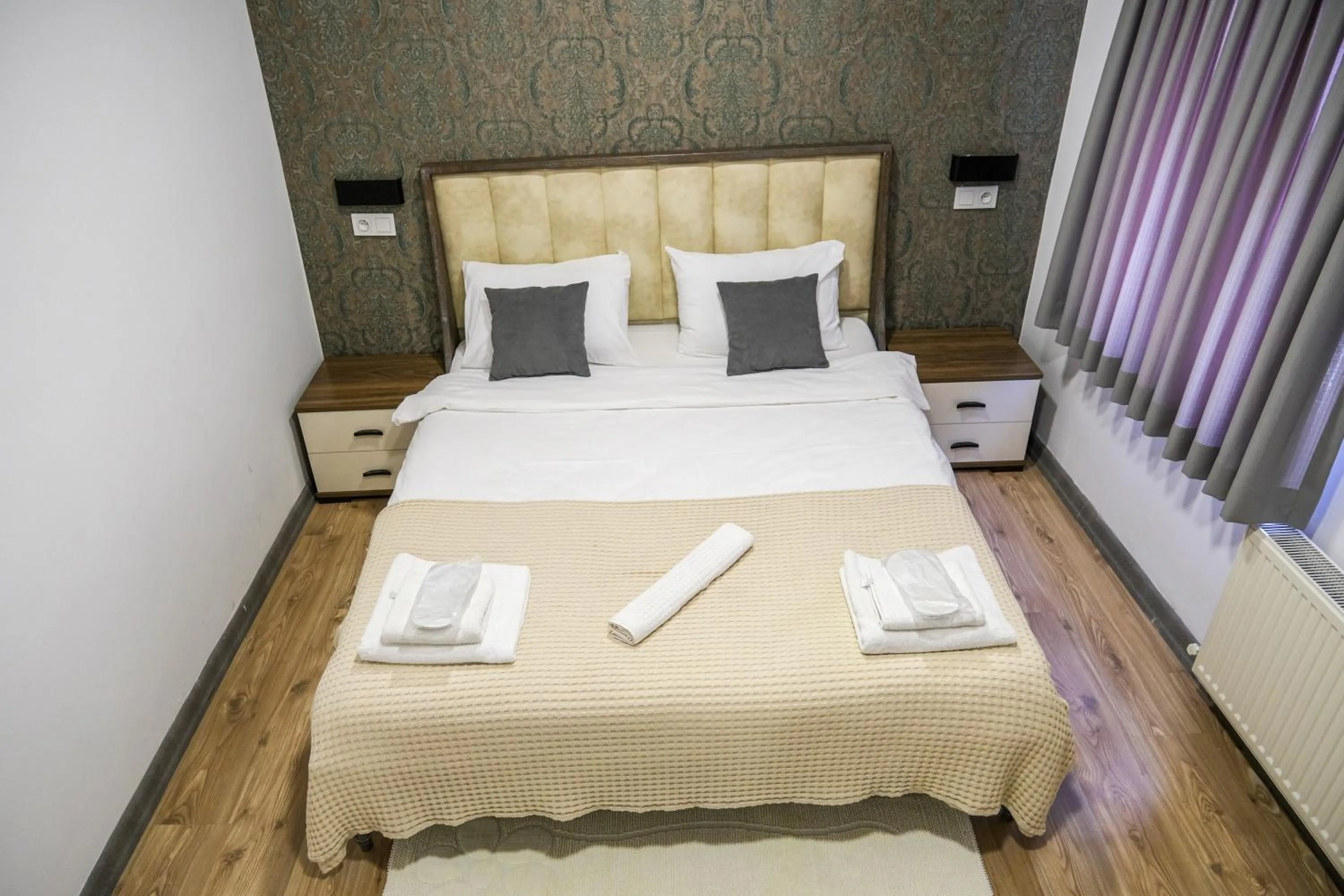 Bed in Taksim Neo Pera Suites