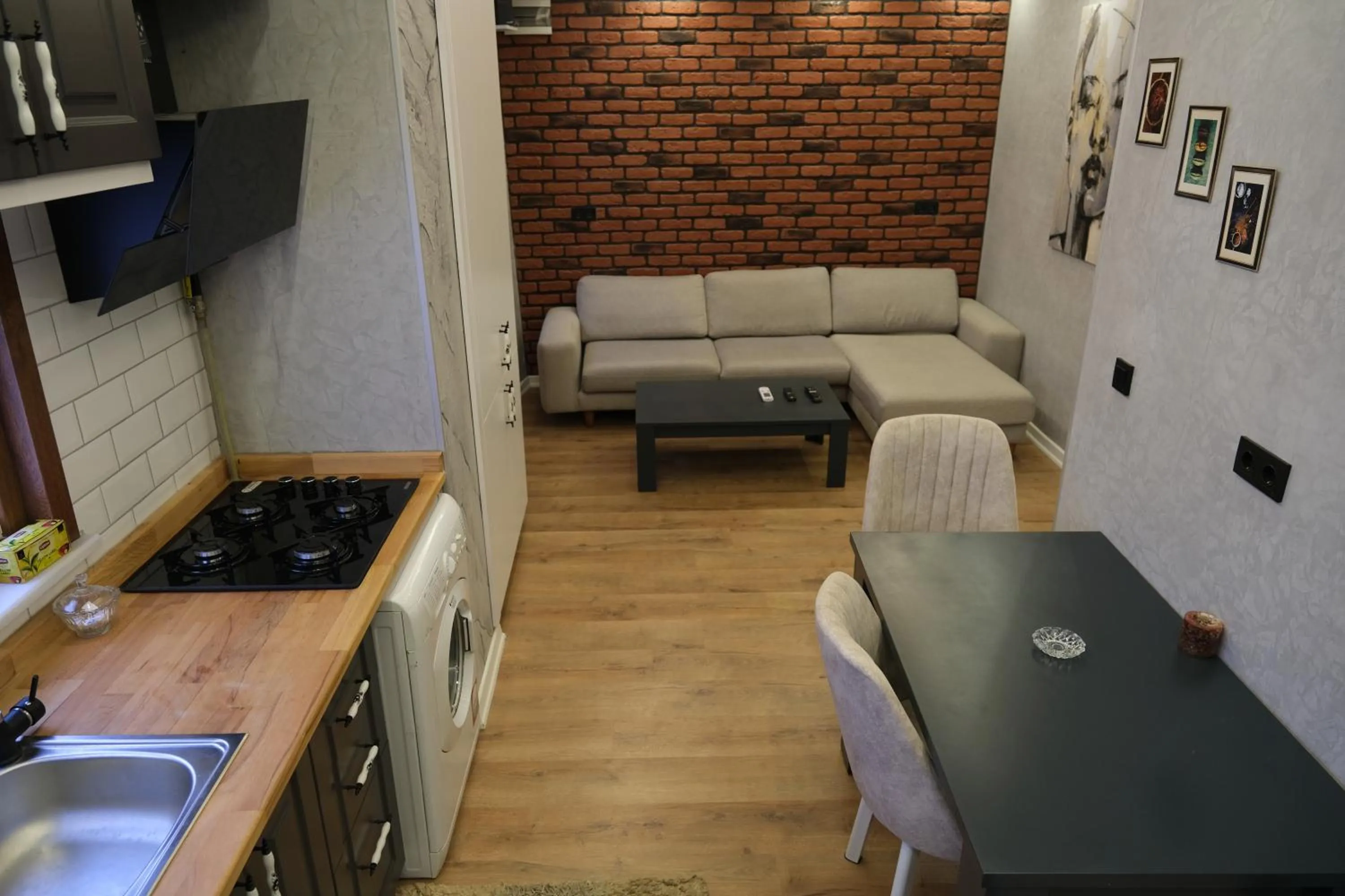 Kitchen or kitchenette in Taksim Neo Pera Suites