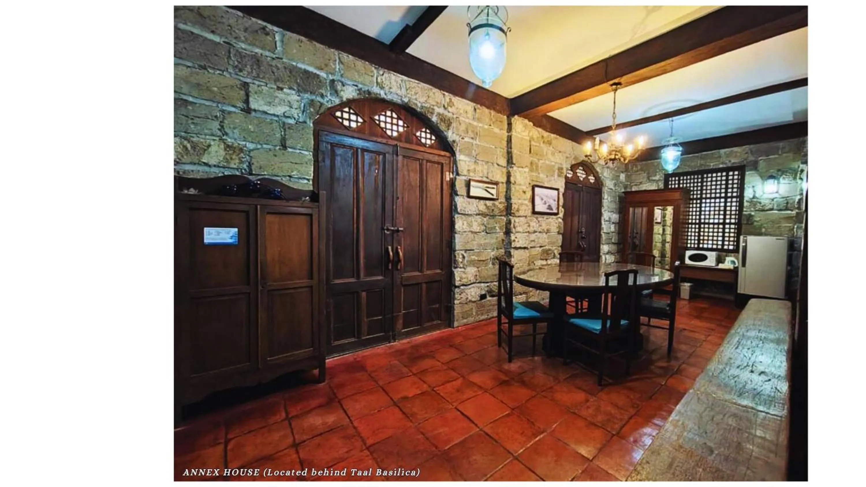 Paradores Del Castillo