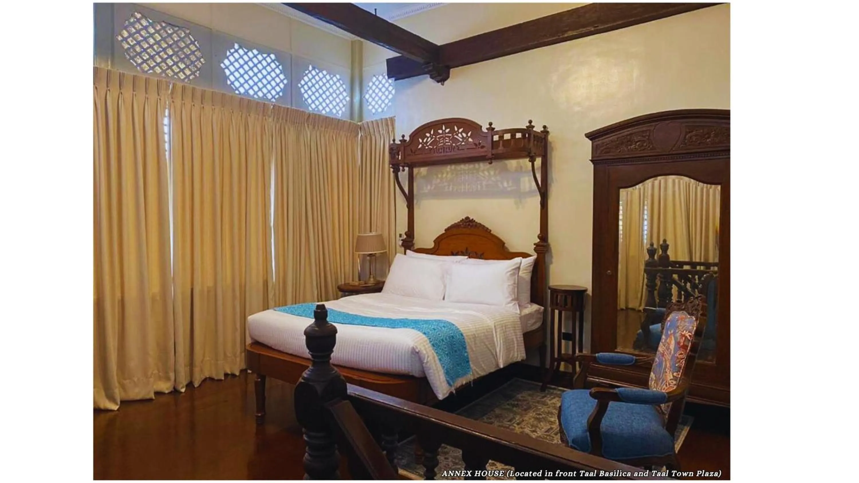 Bed in Paradores Del Castillo