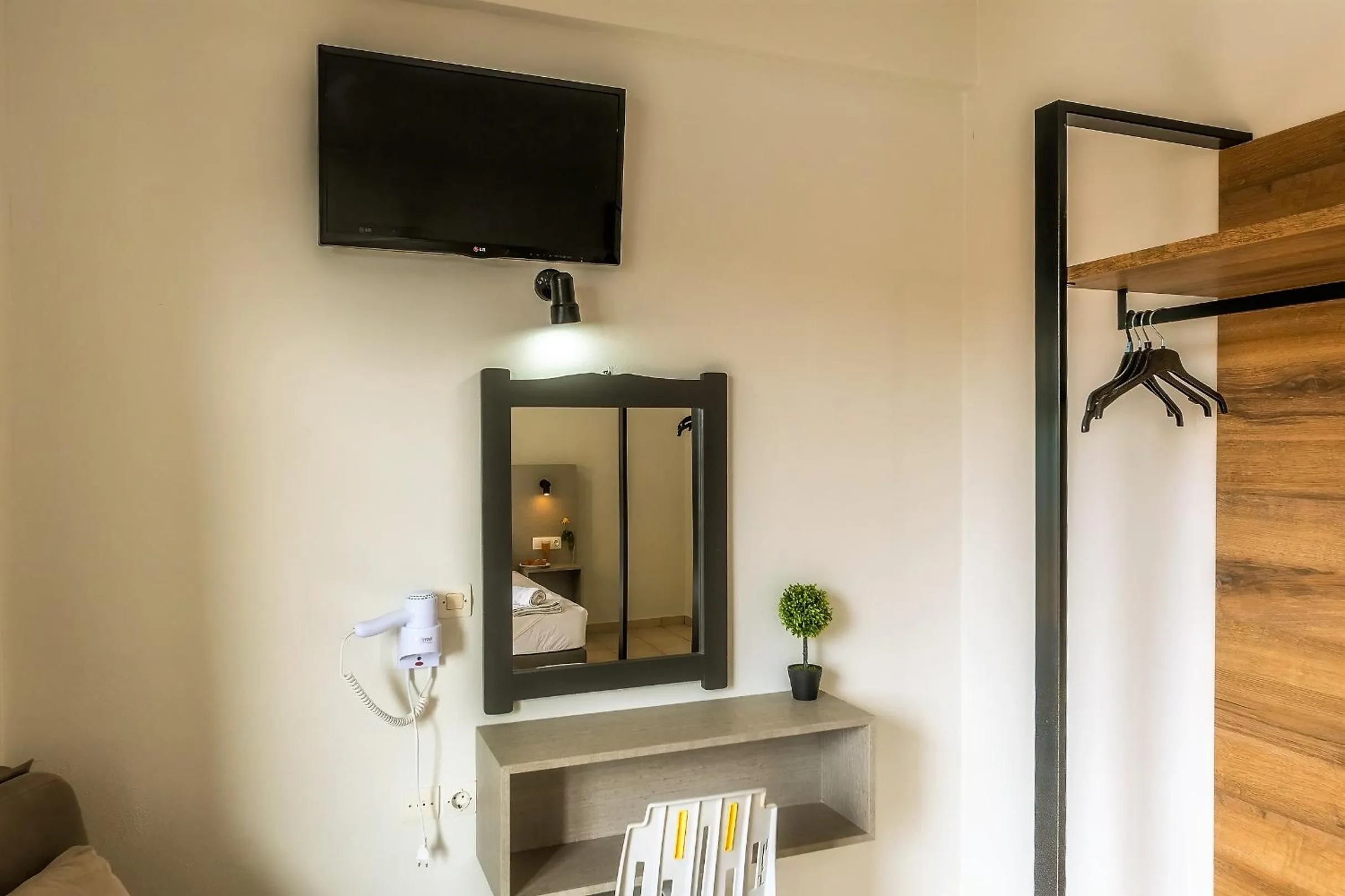 TV and multimedia in Nikos Villas