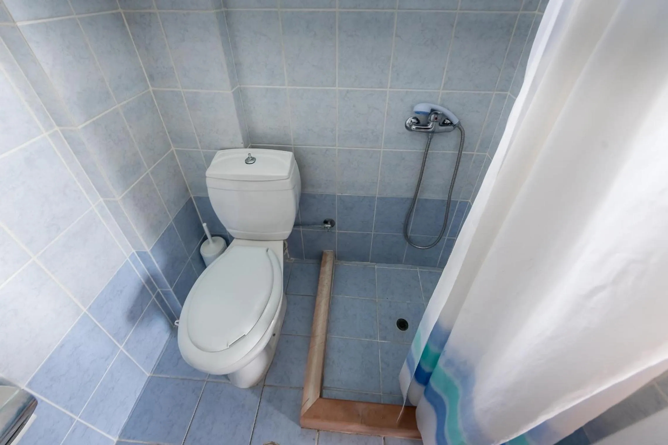 Shower in Nikos Villas