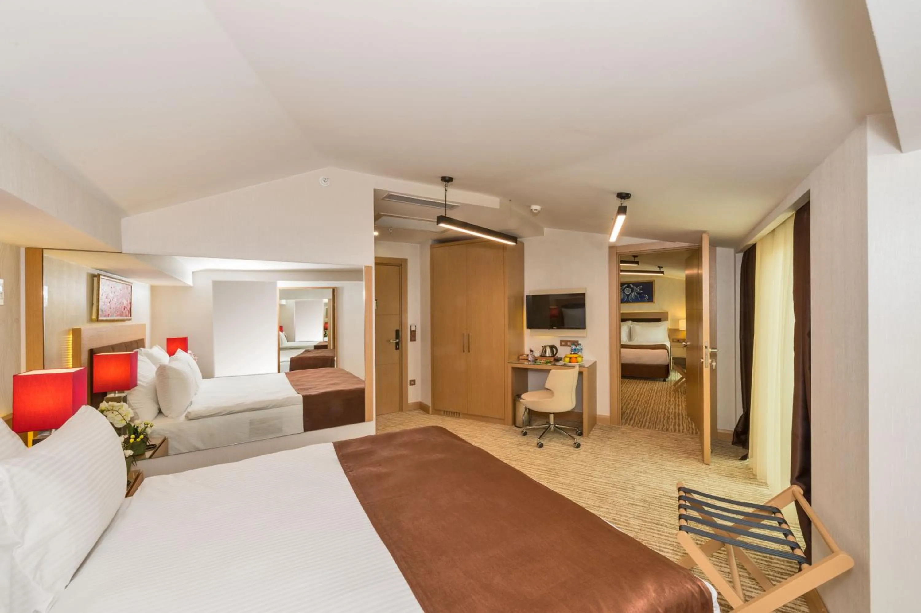 Photo of the whole room, Bed in Hotel Boursier 1 & Spa