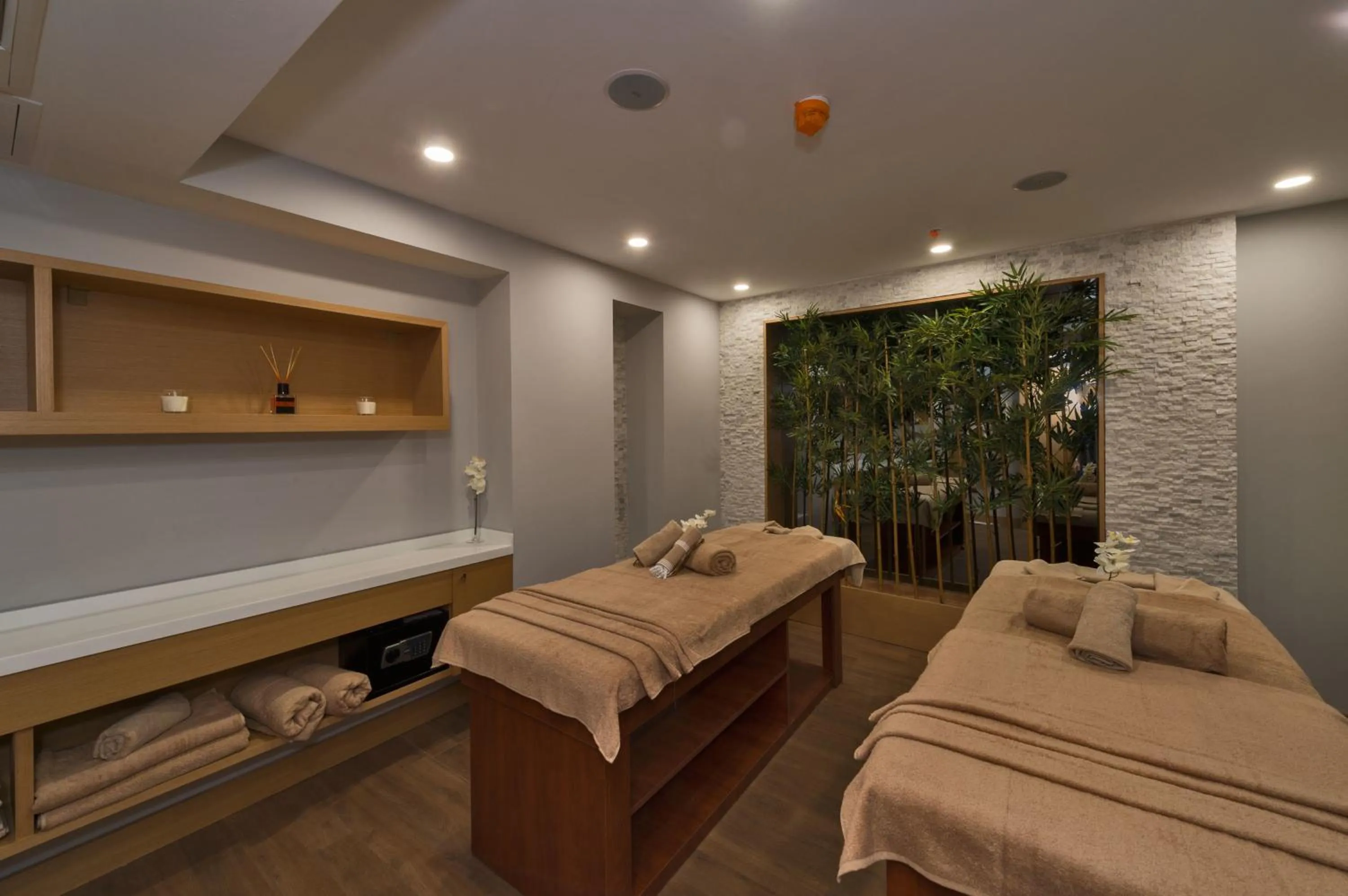 Squash, Bed in Hotel Boursier 1 & Spa