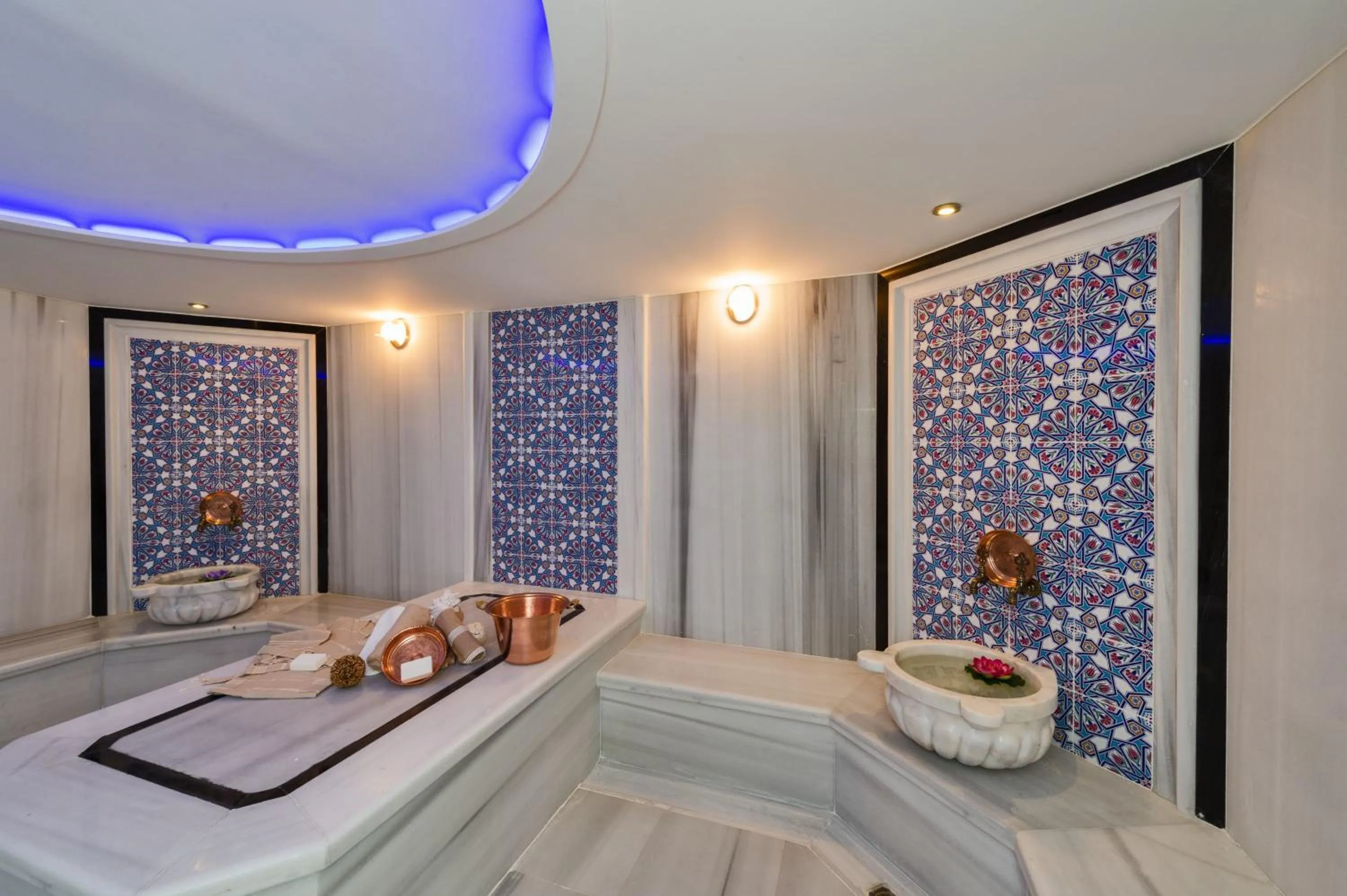 Aqua park, Bed in Hotel Boursier 1 & Spa