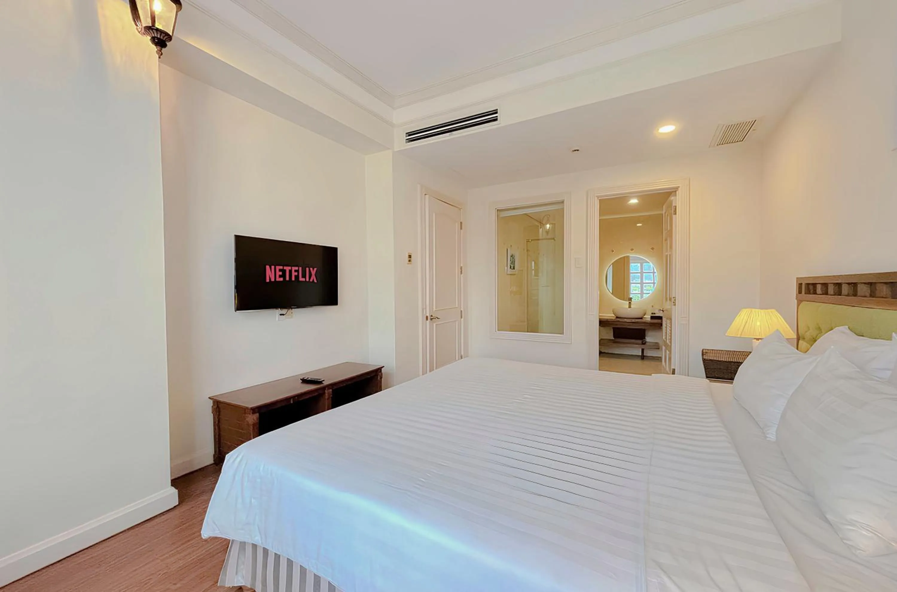 Bed in Phoenix Hotel Vung Tau