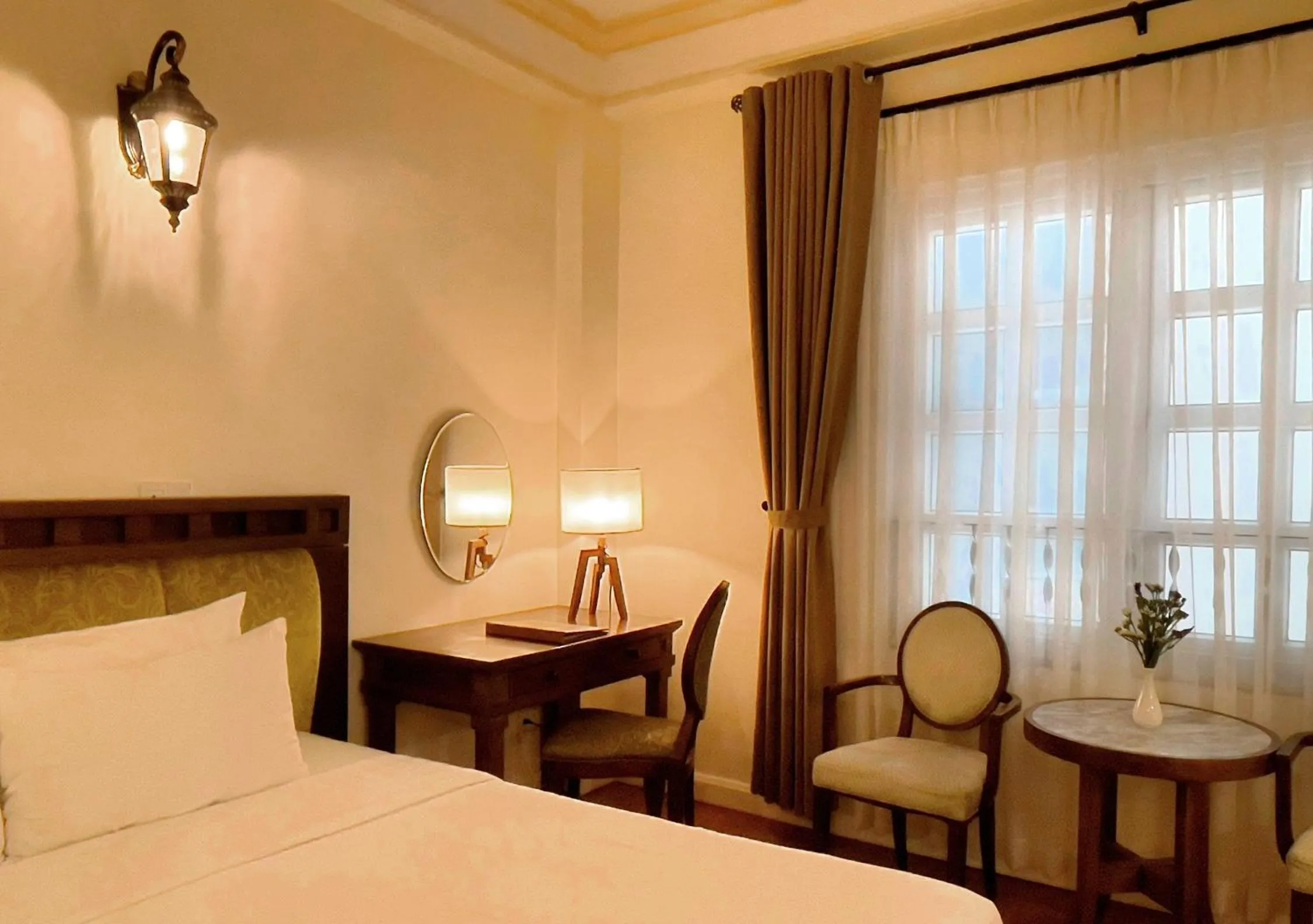 Seating area, Bed in Phoenix Hotel Vung Tau