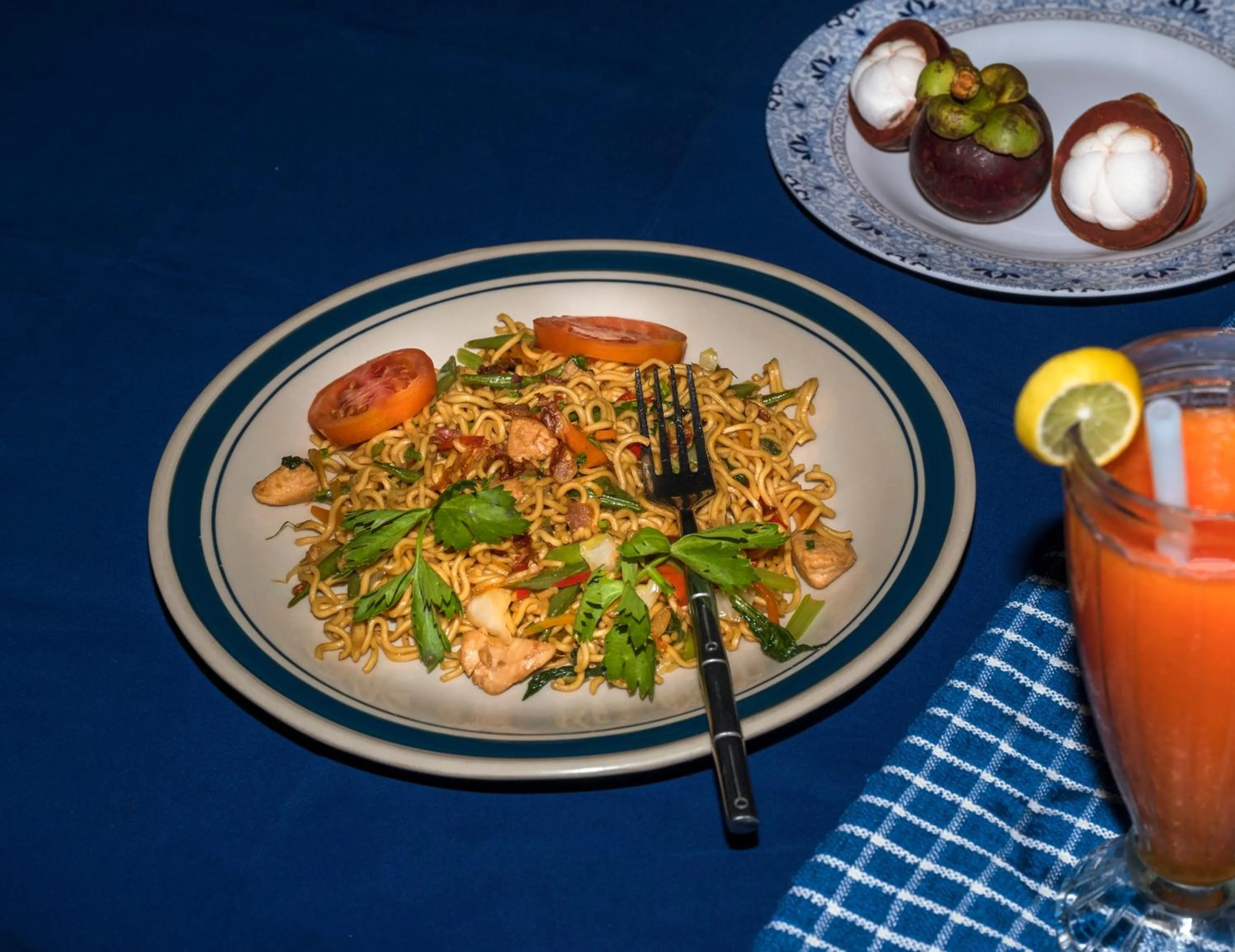 Food and drinks in Murni's Houses & Spa