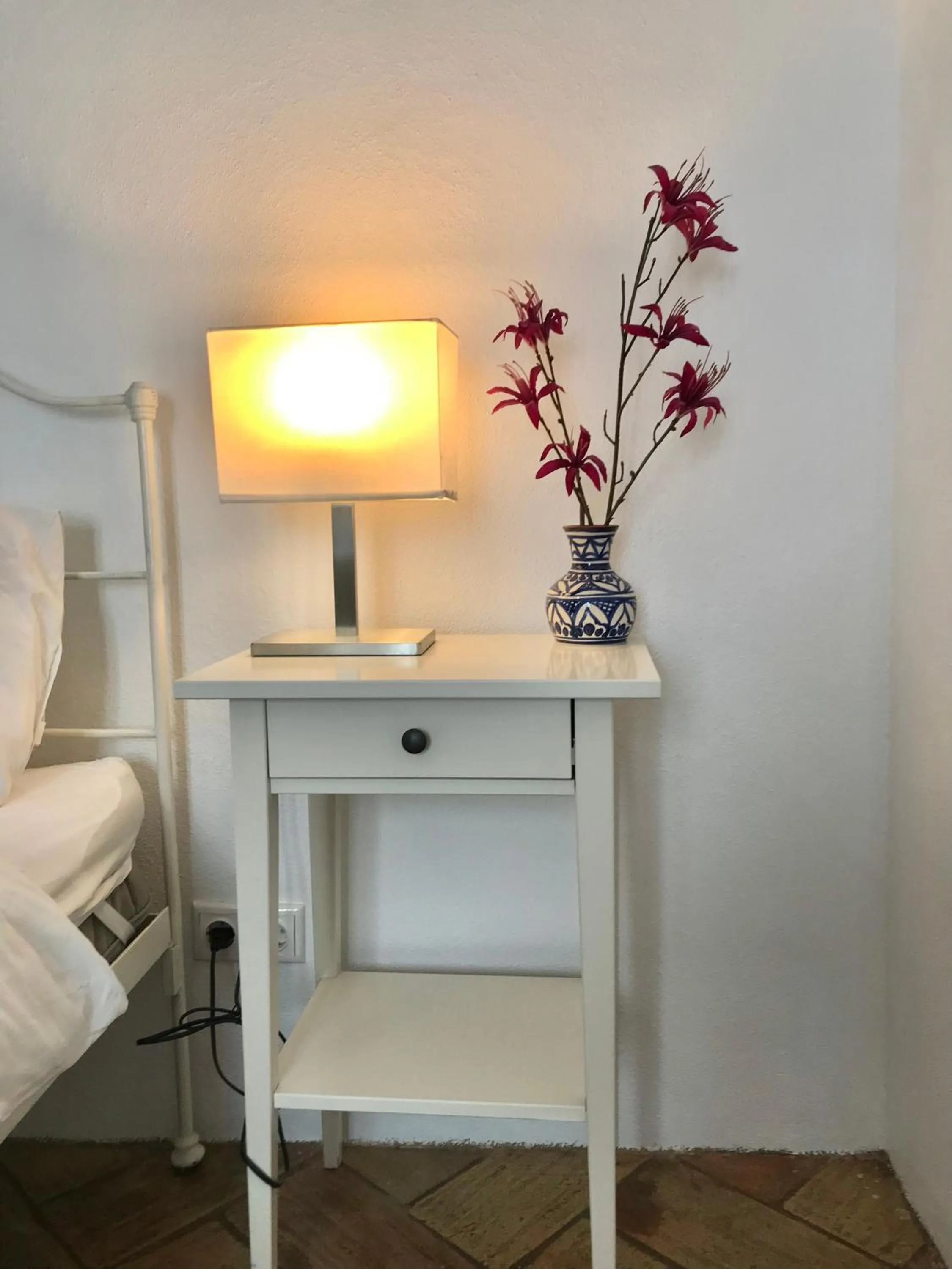 hair dresser in Casa Largo do Poço Guesthouse