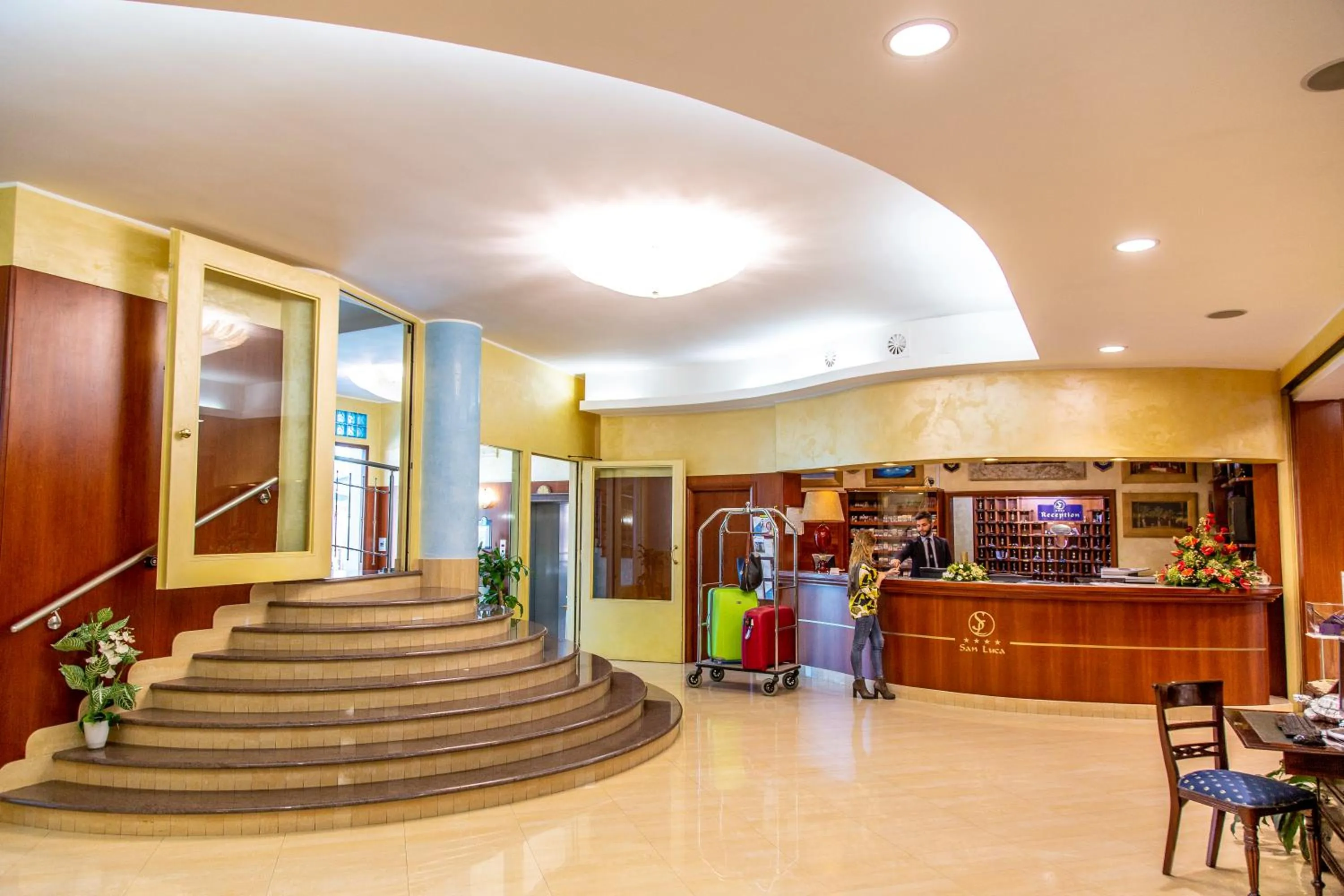 Lobby or reception in Hotel San Luca