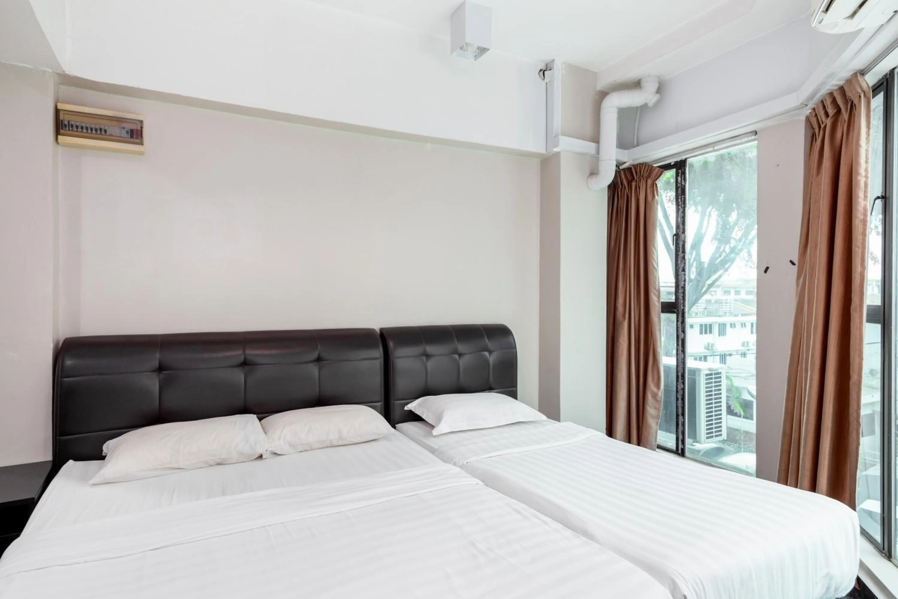 Bed in Subang Park Hotel