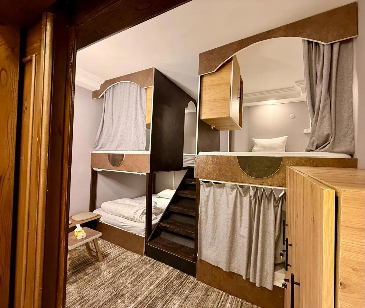 bunk bed, Bed in Beit Ahlan