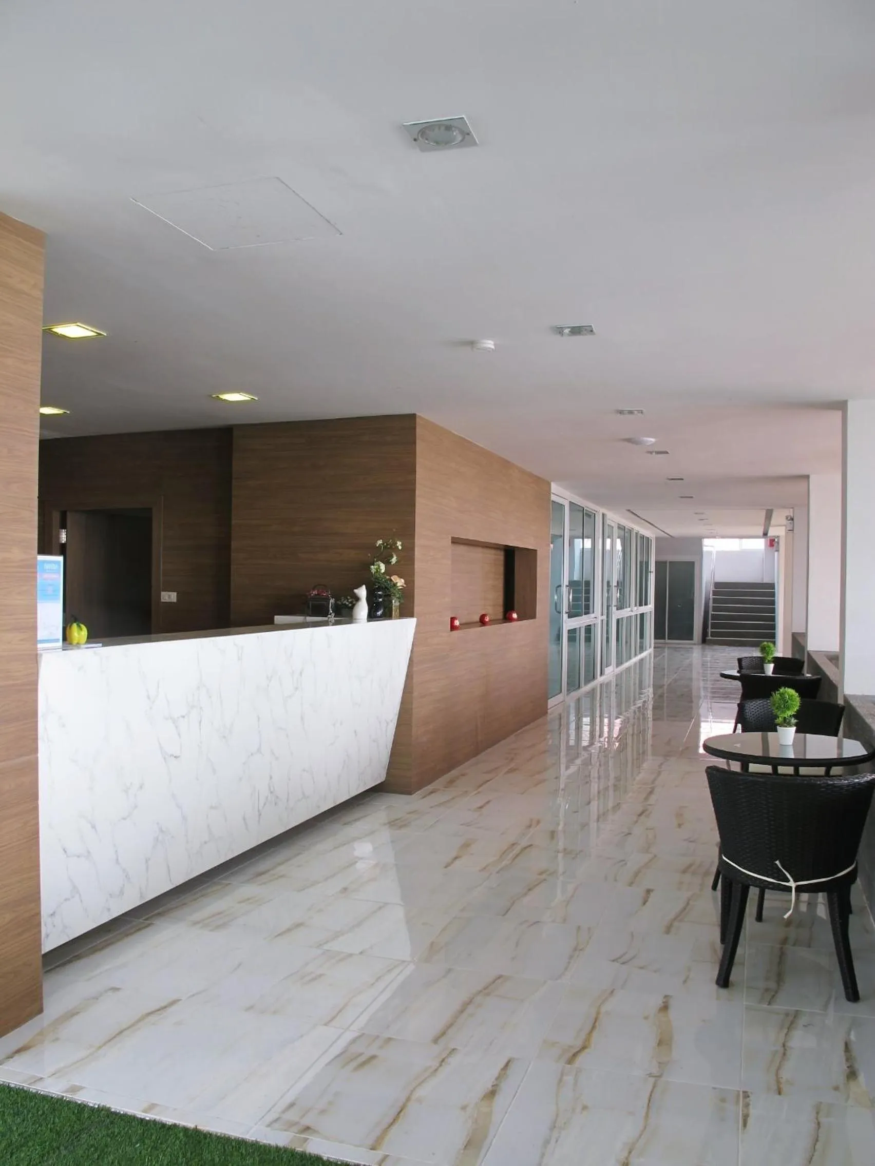 Lobby or reception in Nantra Pattaya Baan Ampoe Beach