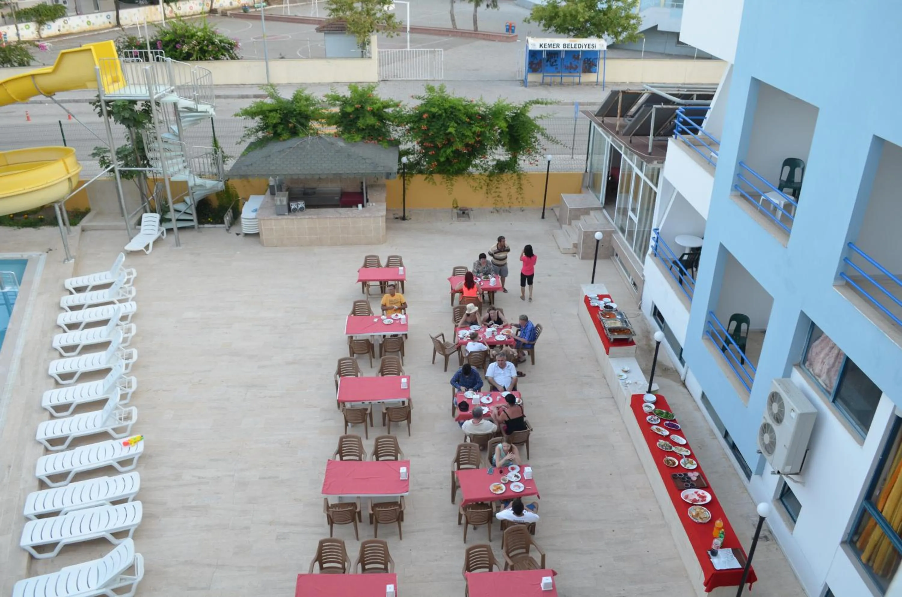 Restaurant/places to eat in Park Avrupa Hotel