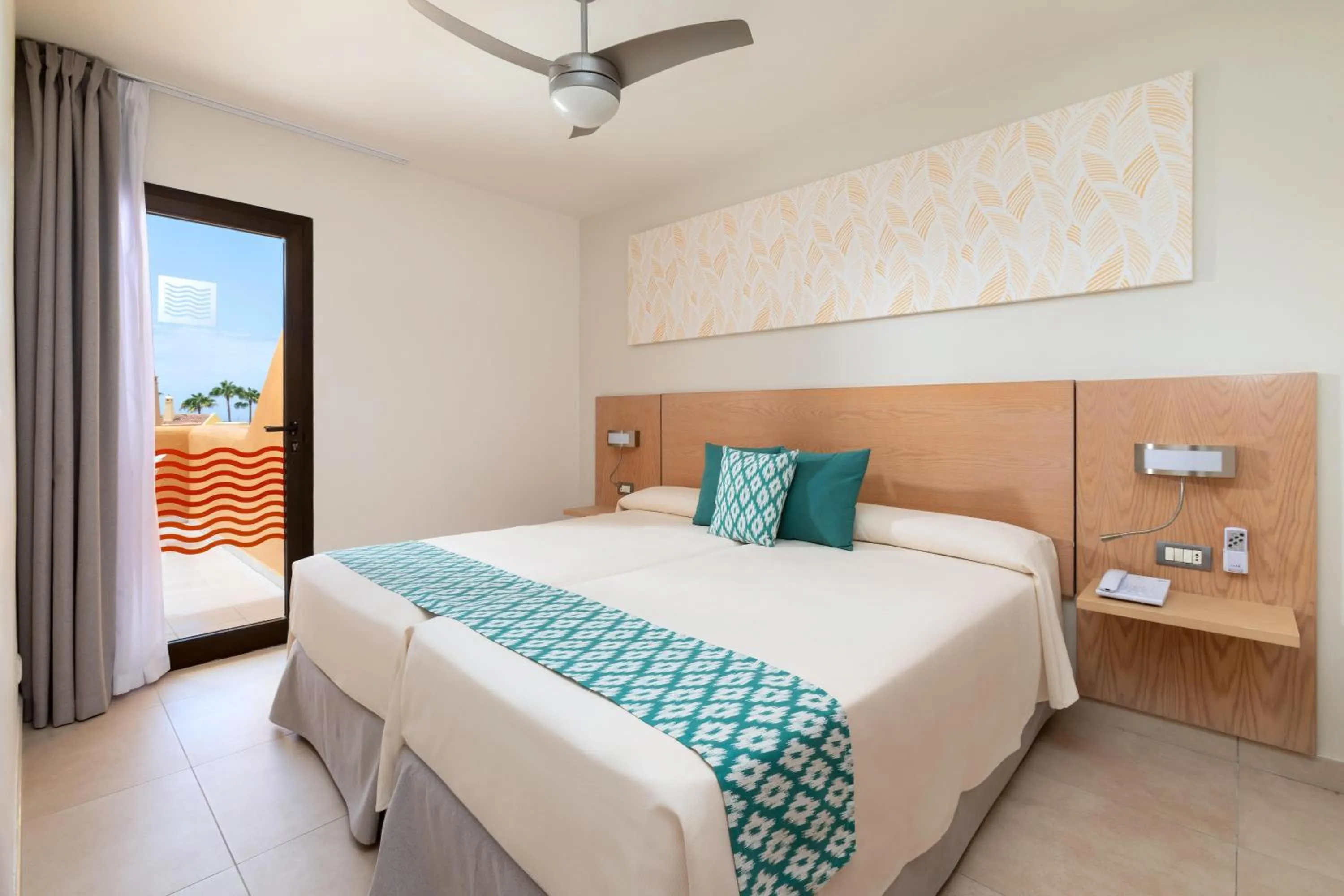 Photo of the whole room, Bed in Tagoro Family & Fun Costa Adeje