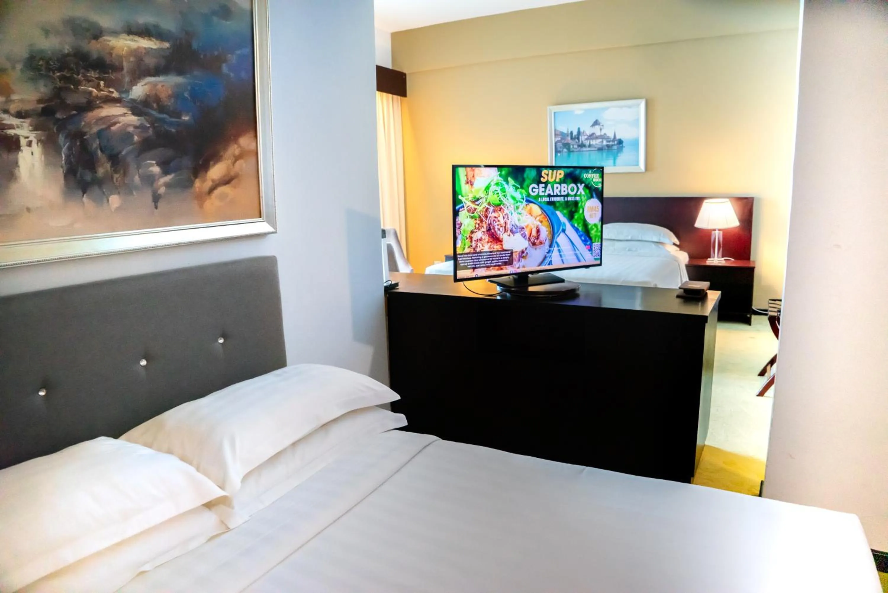 Bed in Pan Borneo Hotel Kota Kinabalu