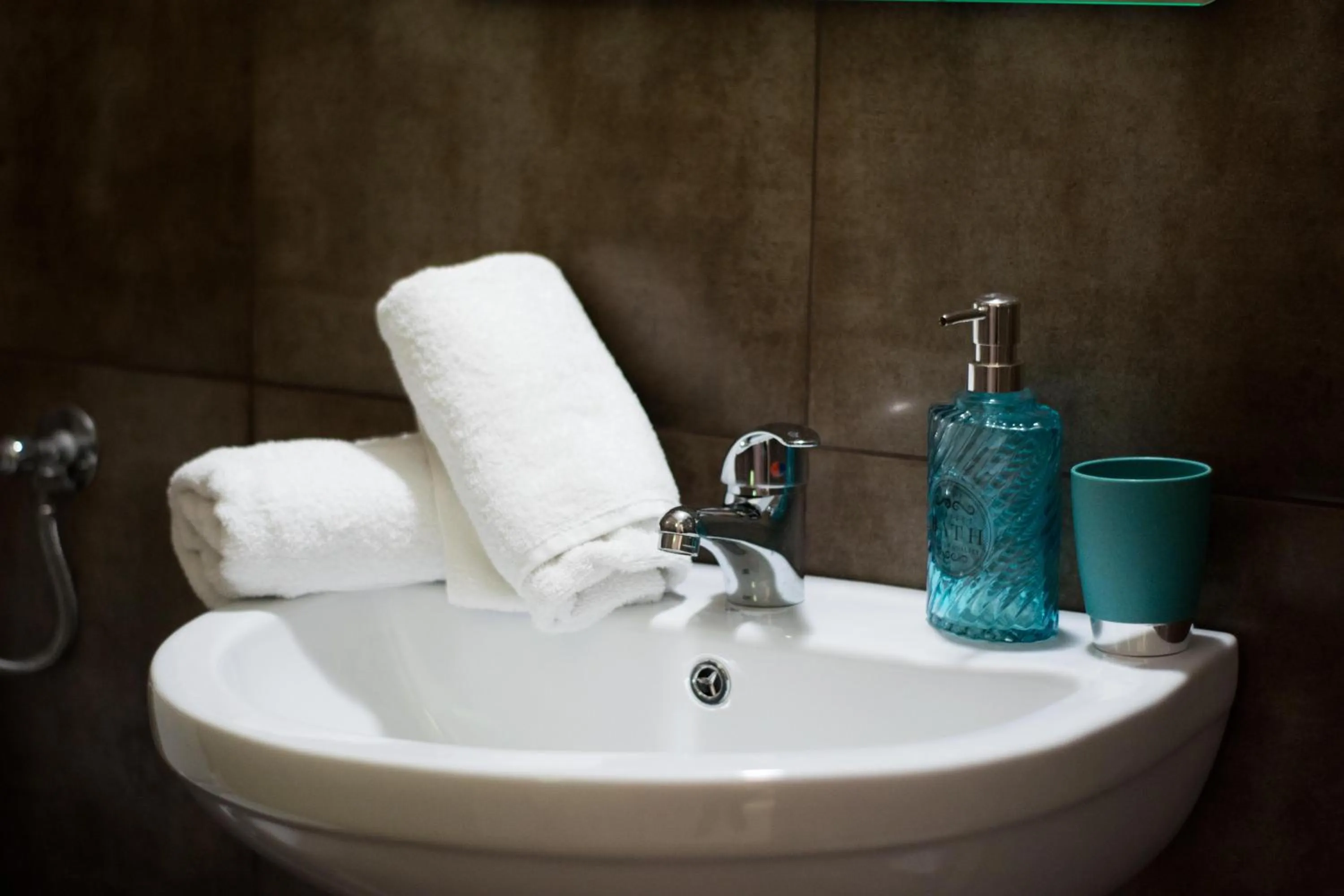 Bathroom in Greta Apartments