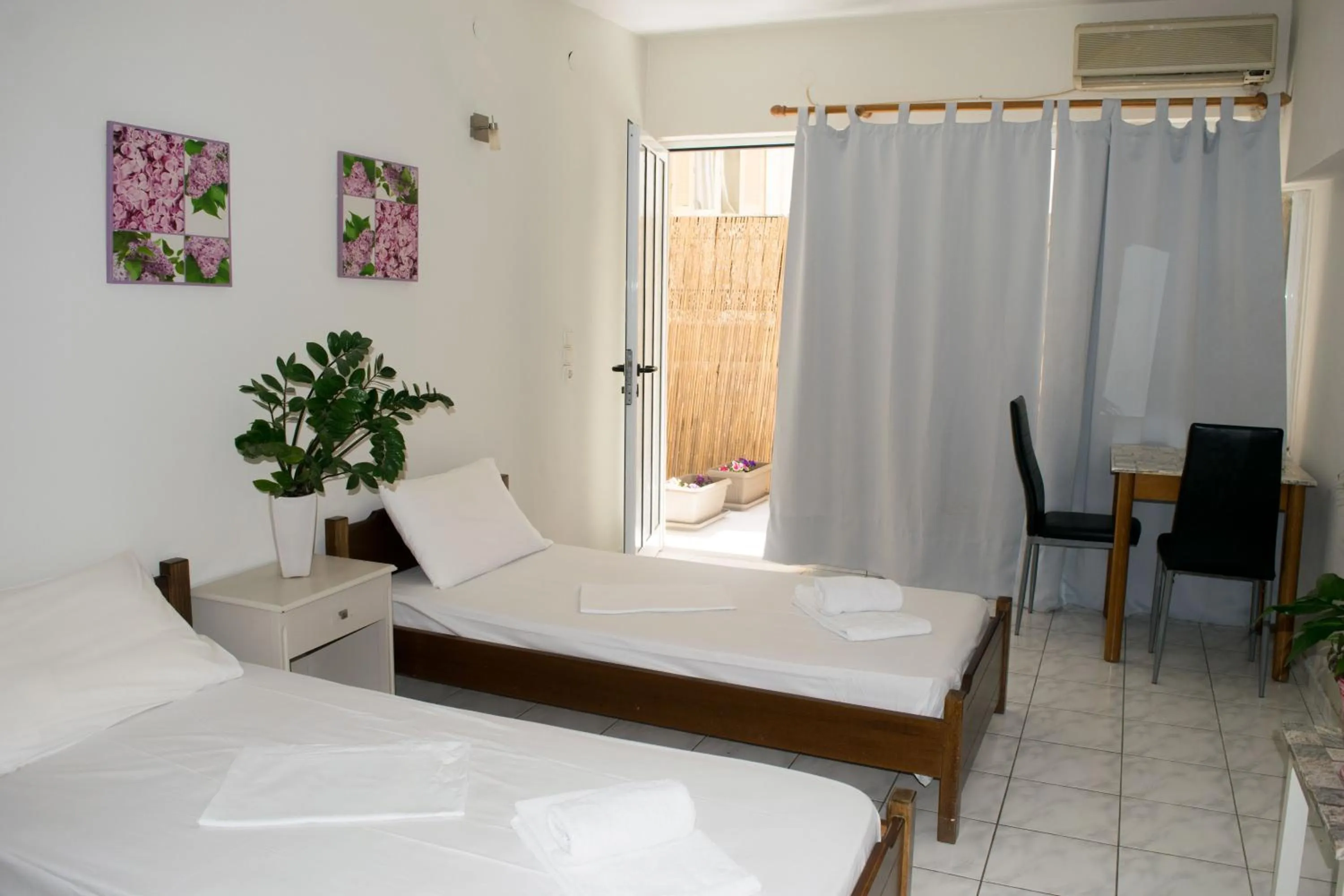 Bed in Greta Apartments