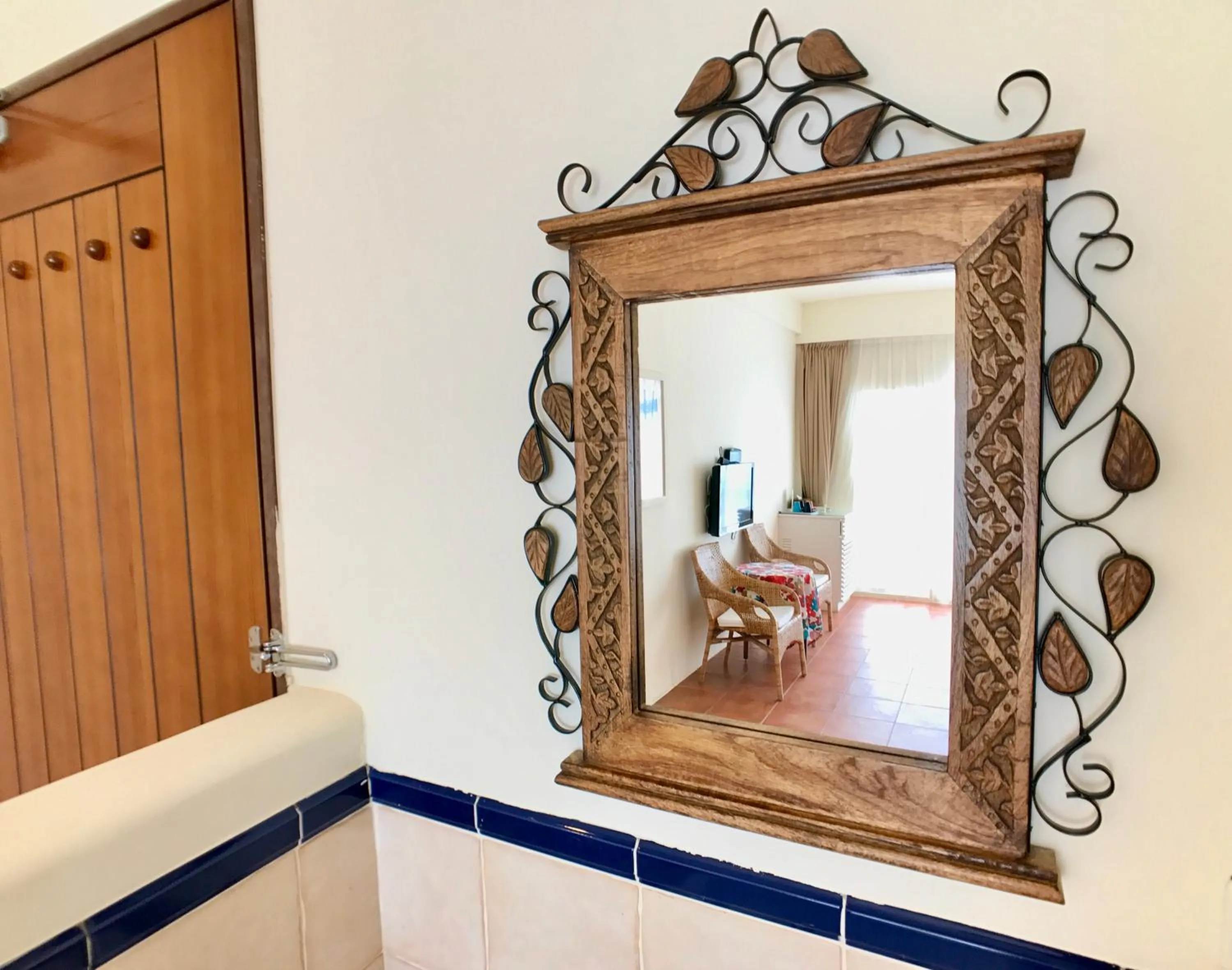 Bathroom in SpoonDrift Hostal Kenting