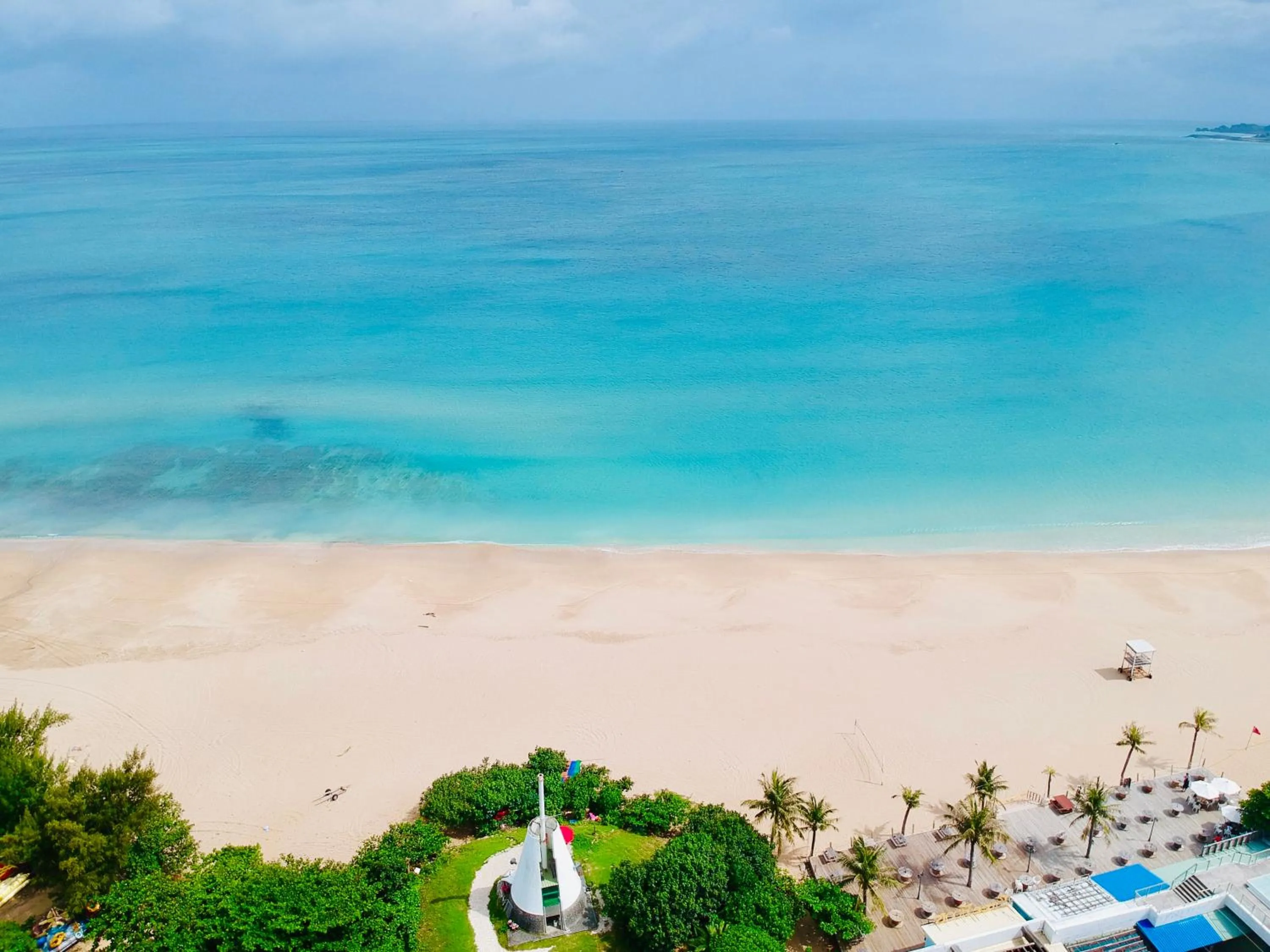 Beach in SpoonDrift Hostal Kenting