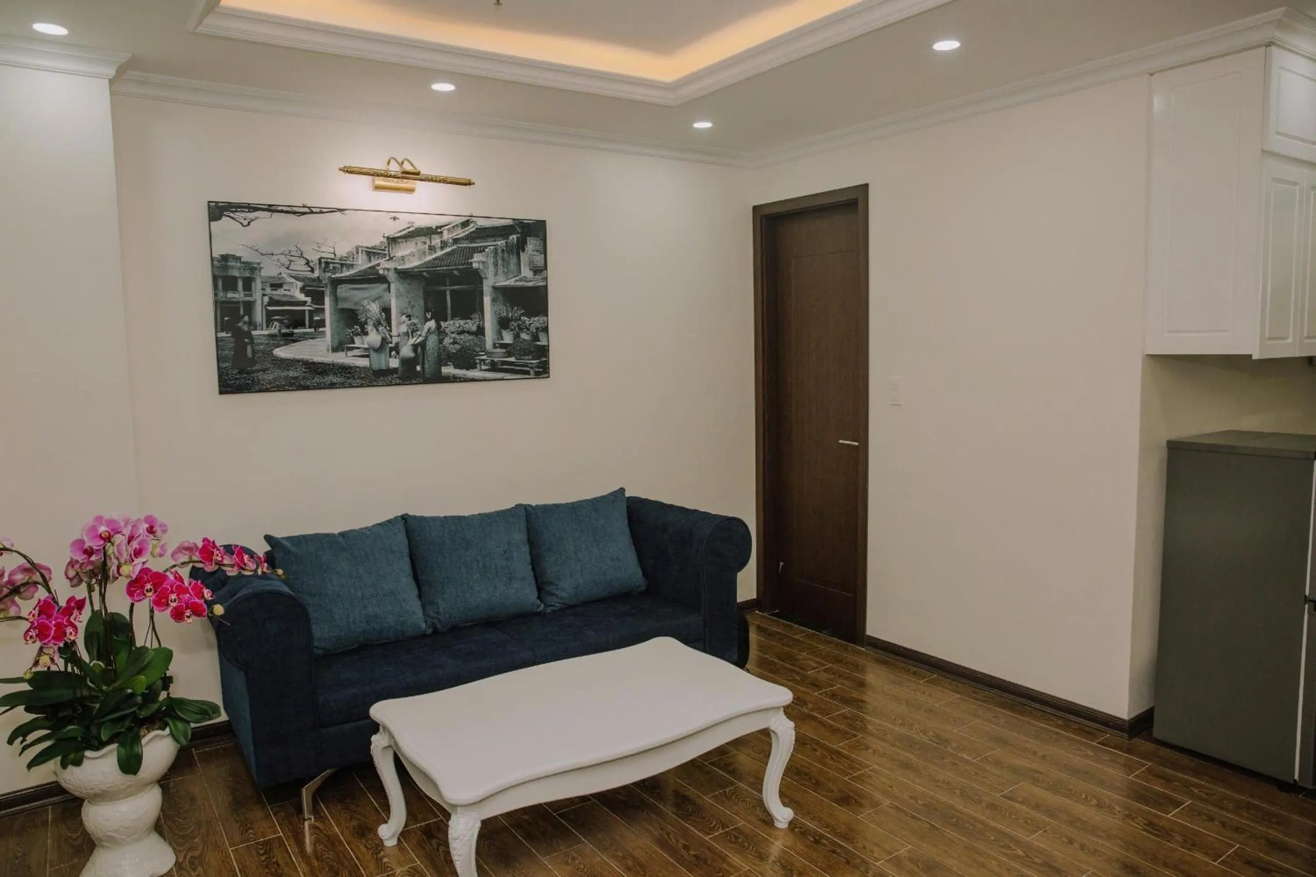 Photo of the whole room in Queenie Hotel