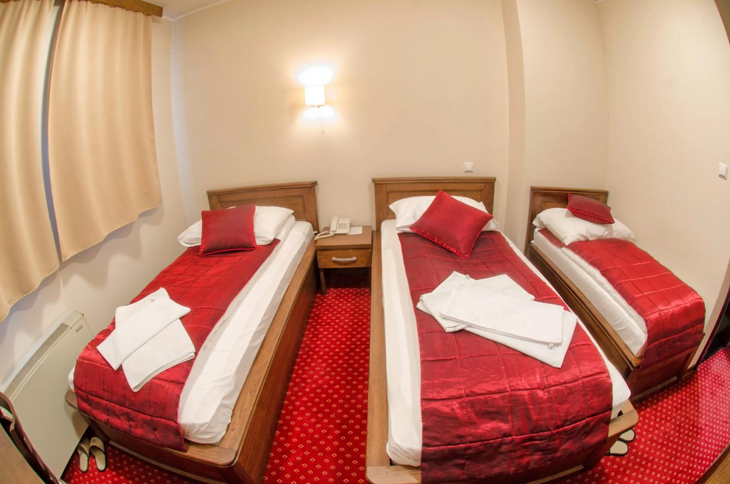 Bed in Hotel Konak Konjic