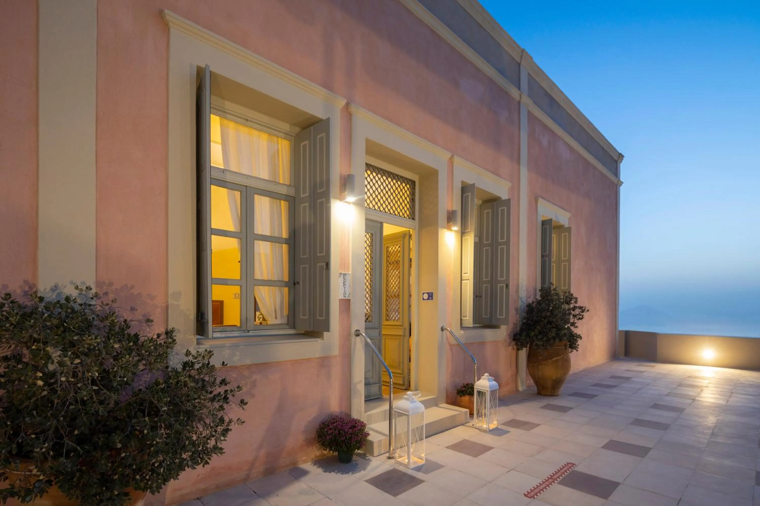 Lobby or reception in Aria Lito Mansion