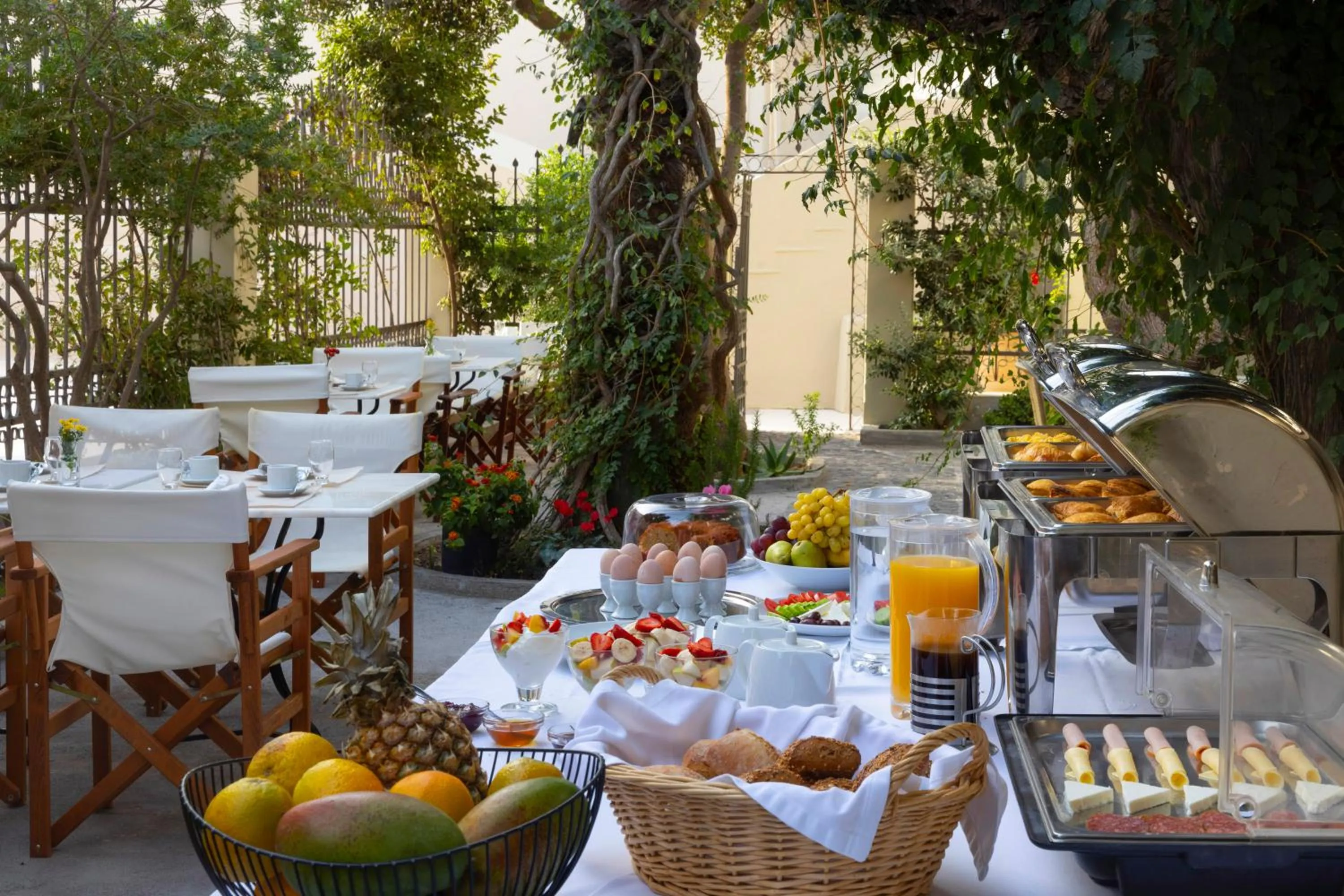 Patio in Aria Lito Mansion