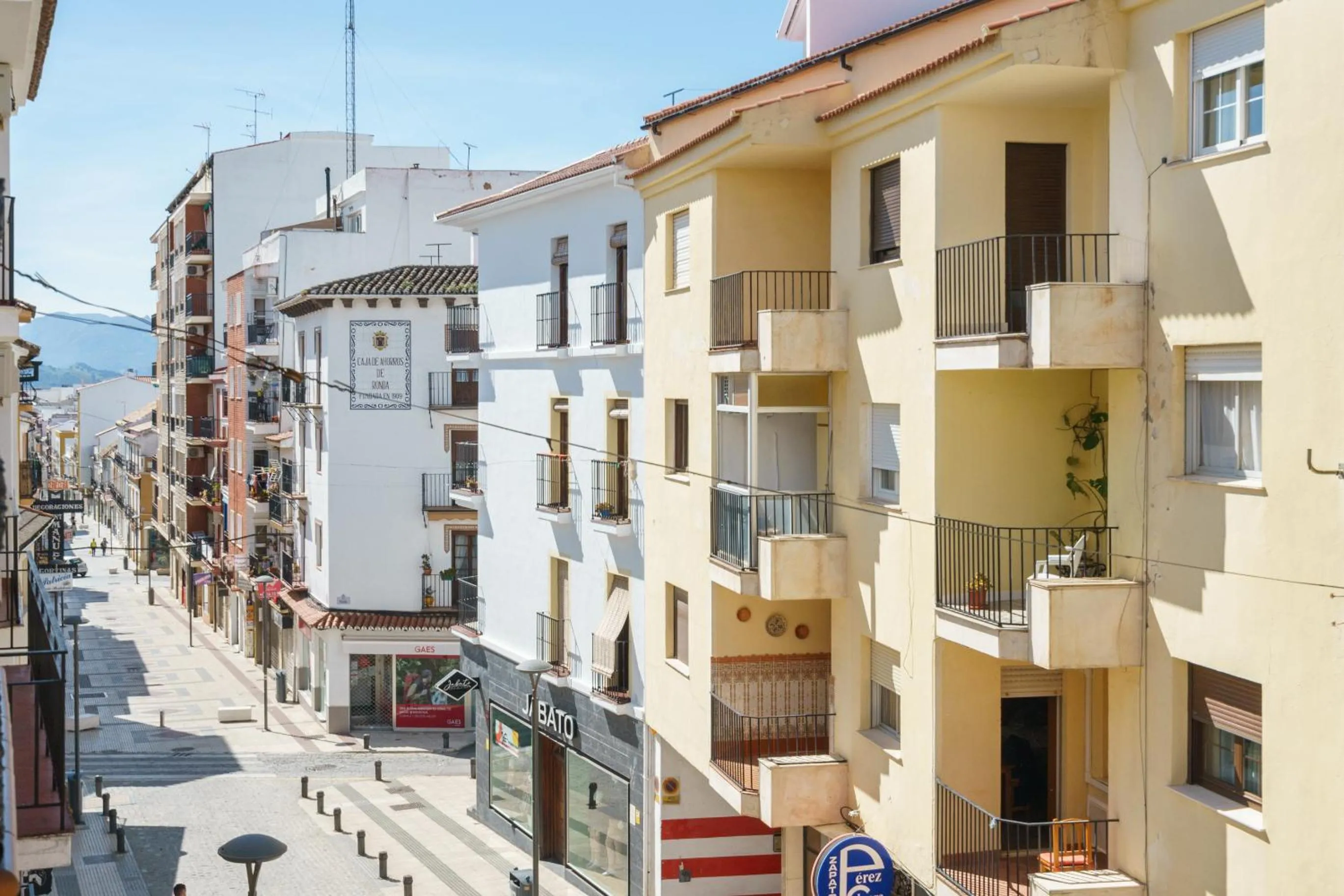 Street view in Arunda I