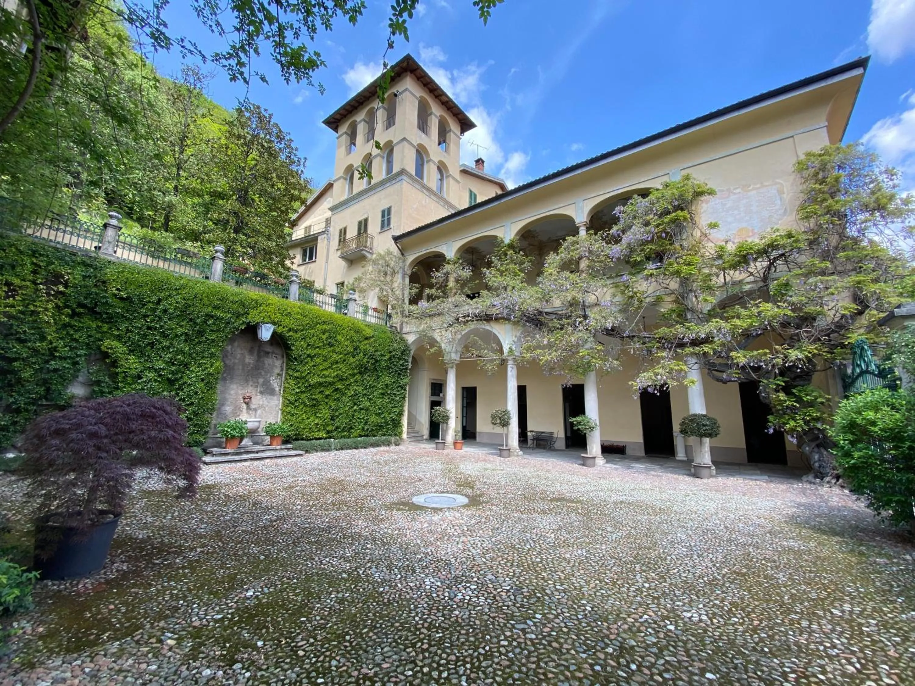 Property building in Palazzo Ronchelli
