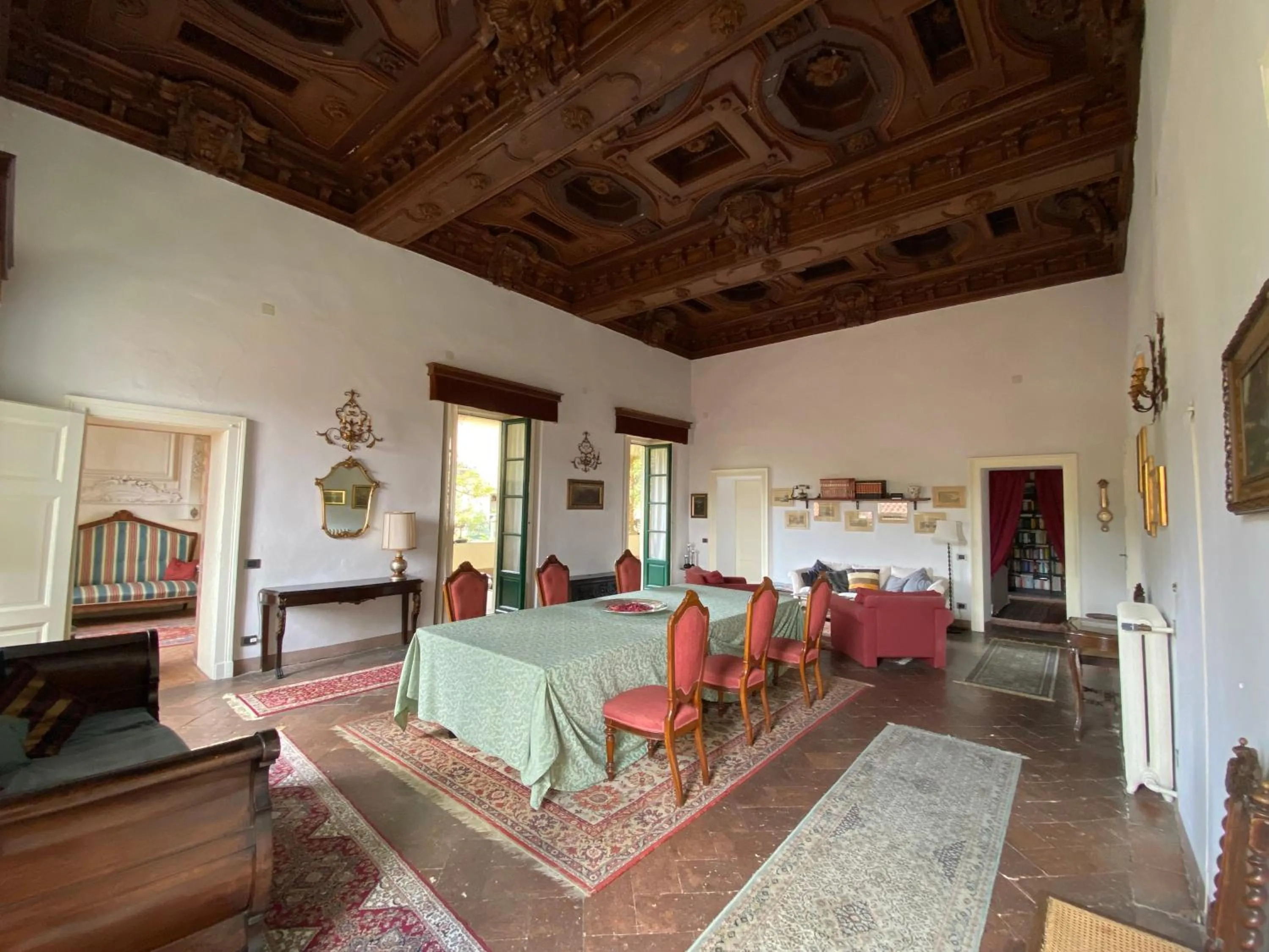 Communal lounge/ TV room in Palazzo Ronchelli