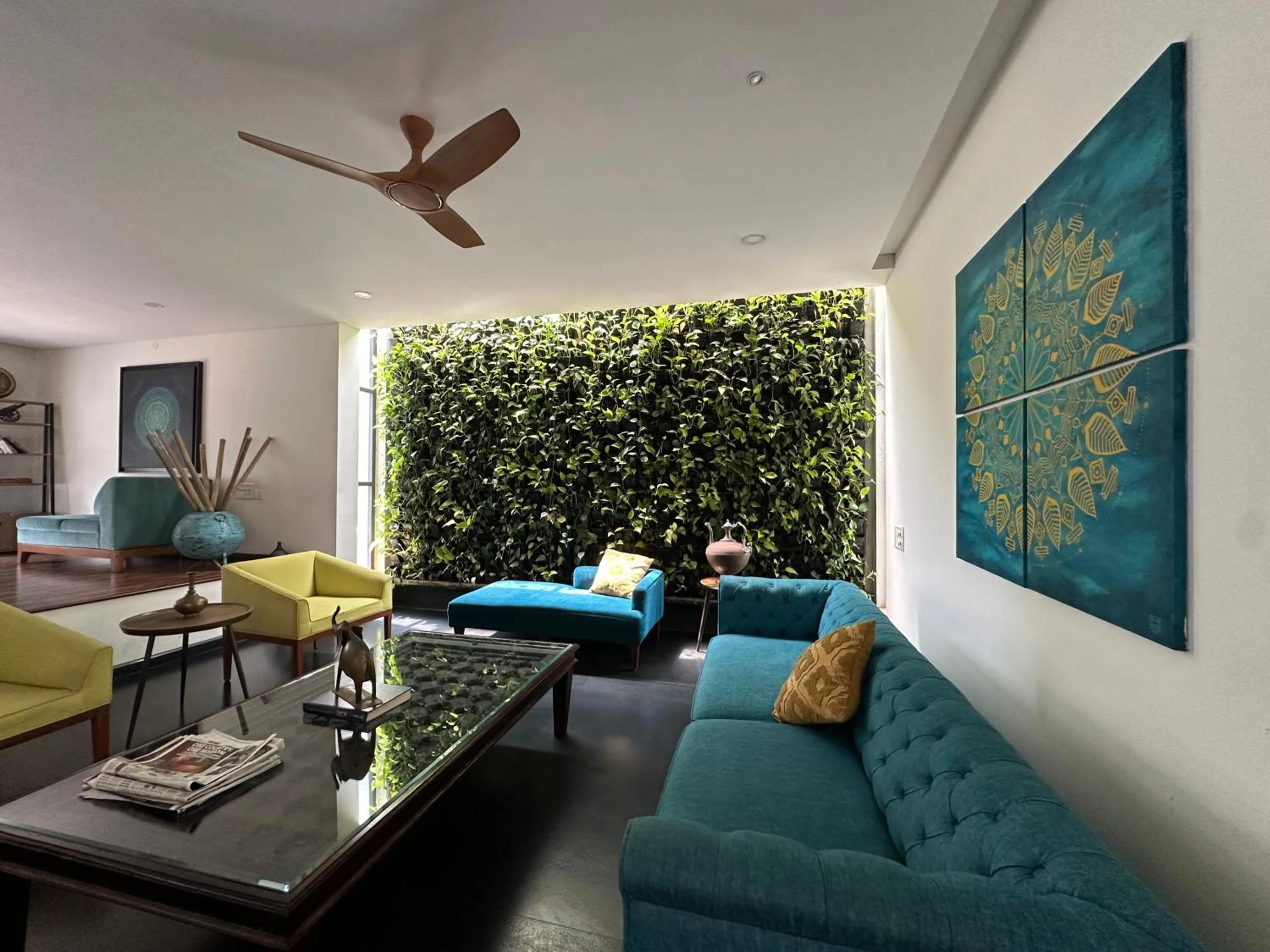 Aura Corporate Suites