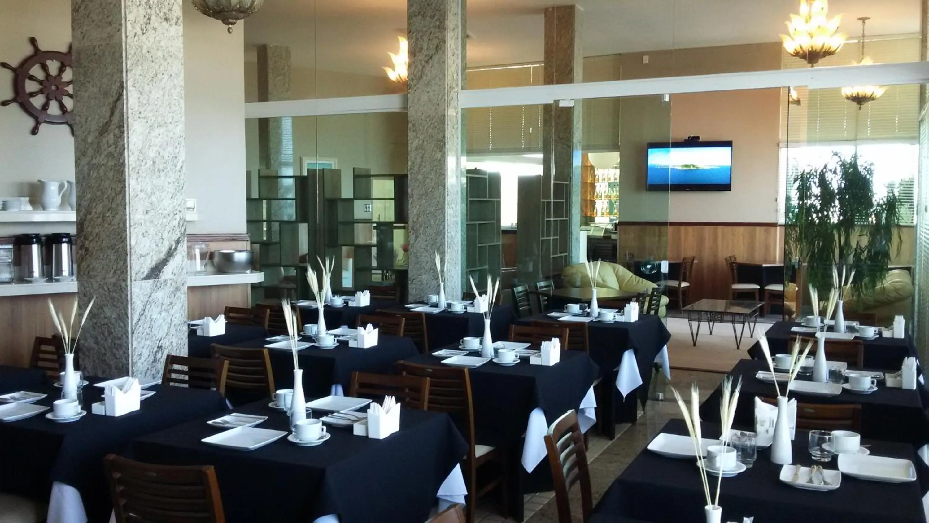 Restaurant/places to eat in KS Beach Hotel