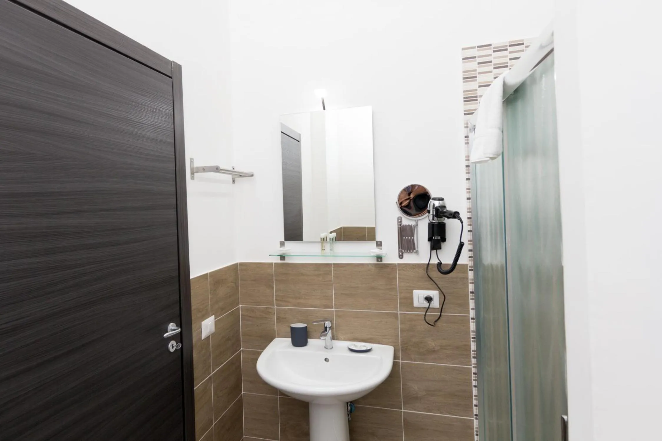 Bathroom in Etna Suite Group