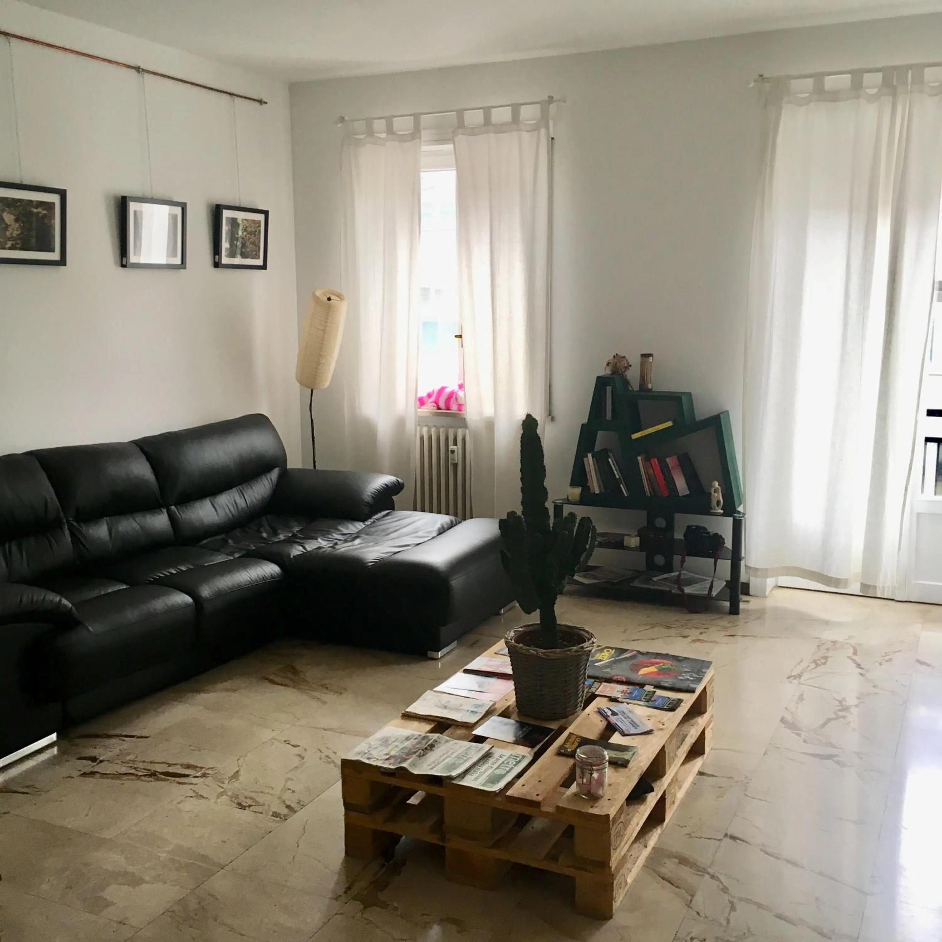 Living room in Lotus B&B