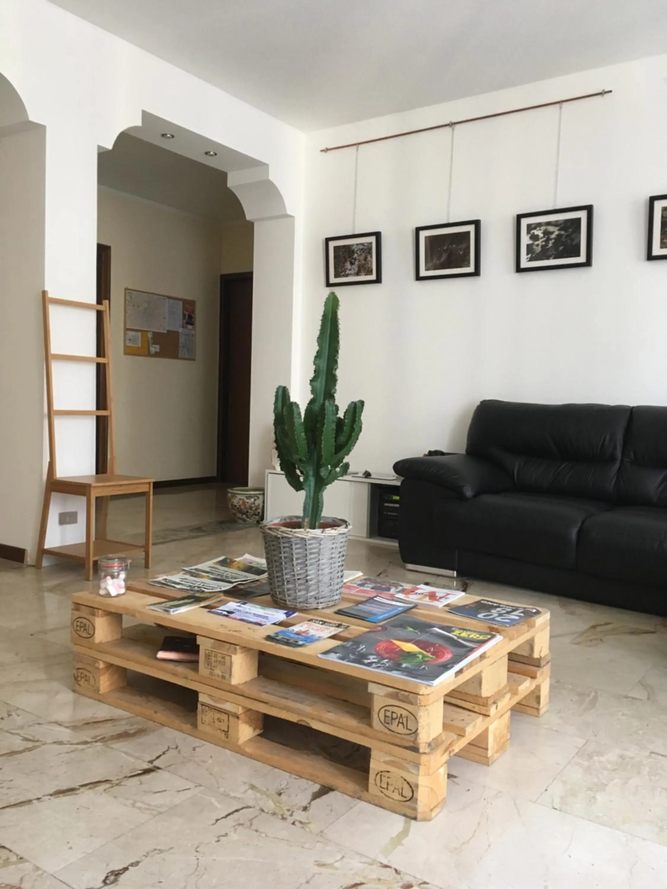 Lobby or reception in Lotus B&B