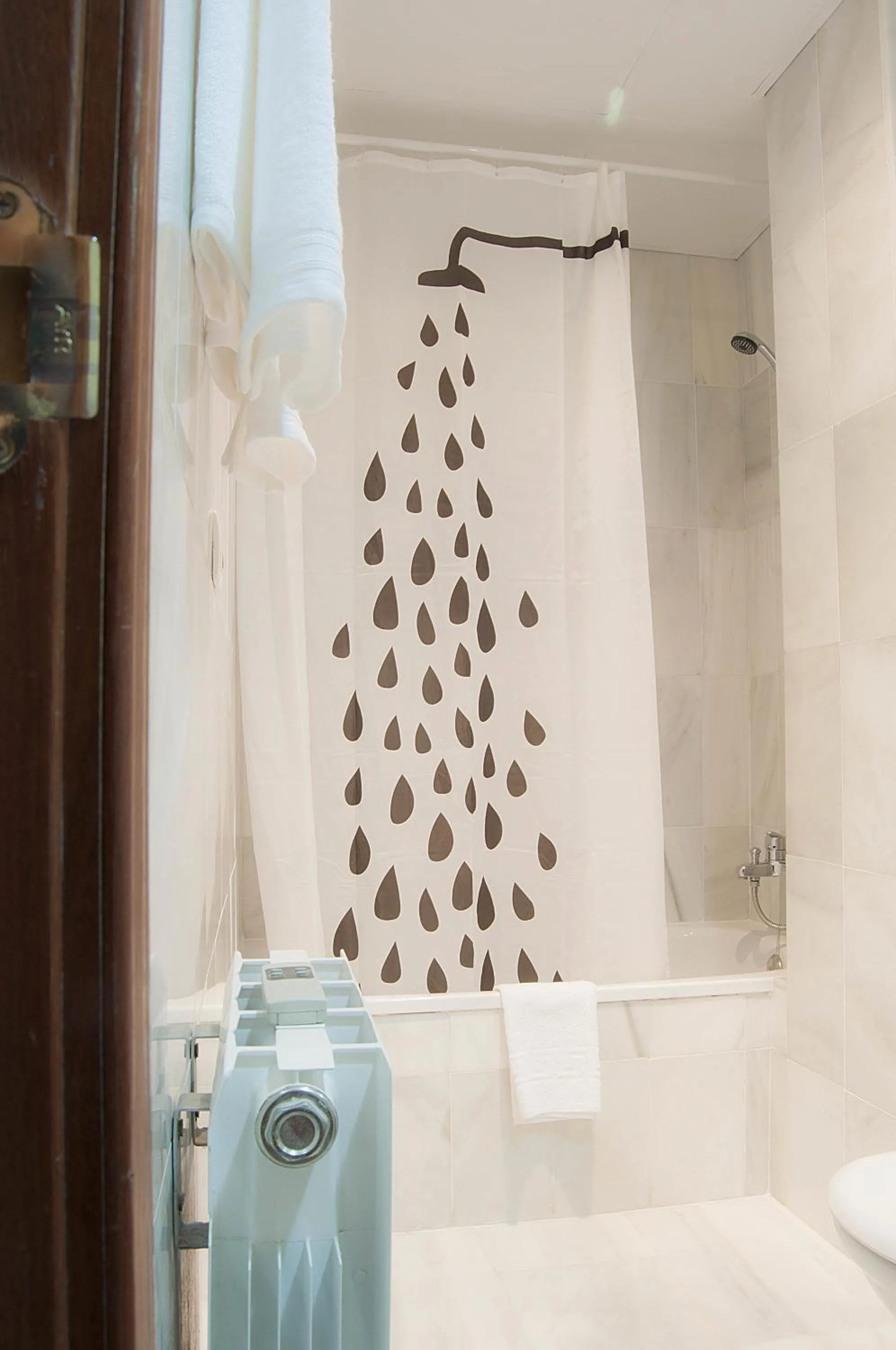 Bathroom in Apartamentos Catedral Plaza 3000