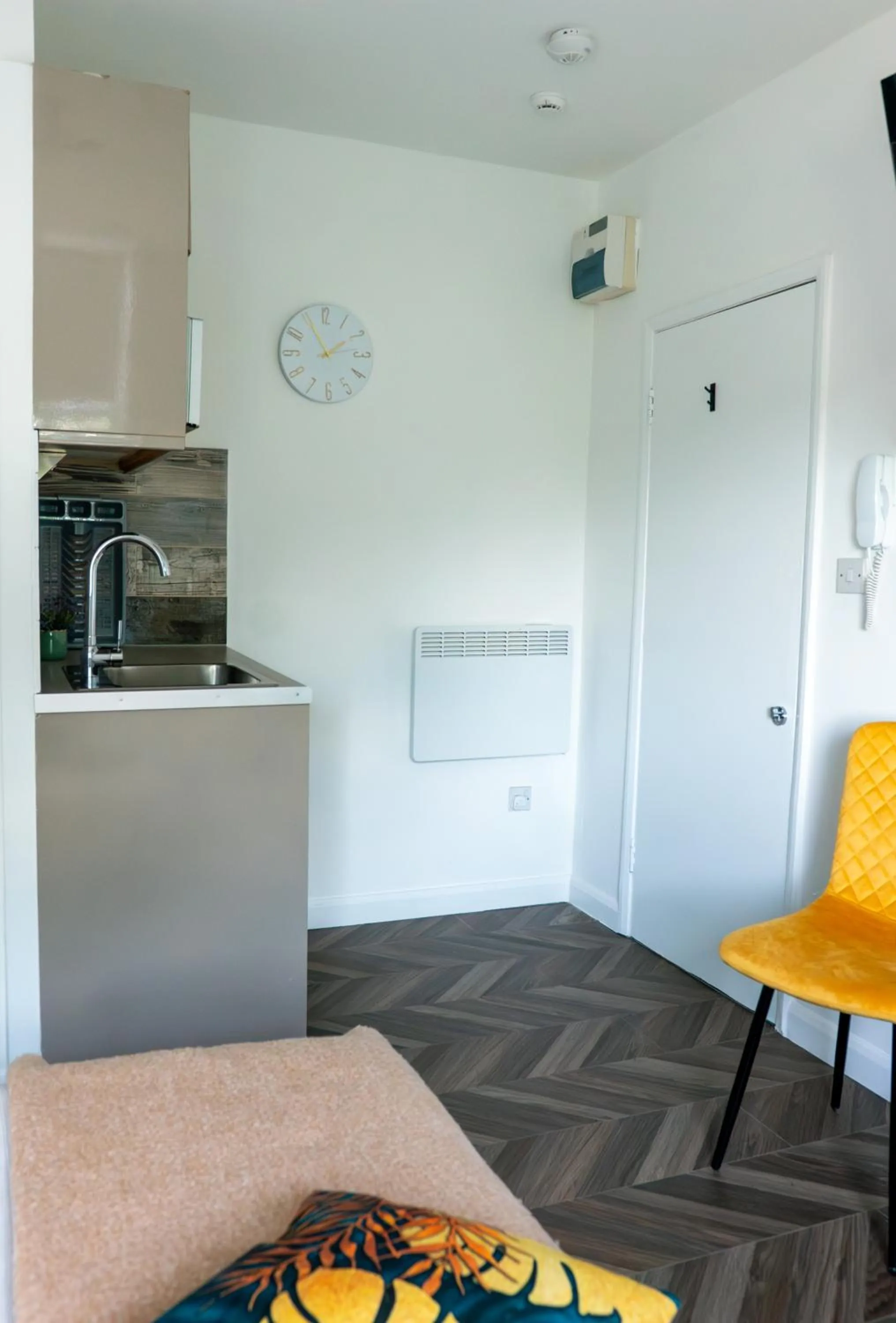 Kitchen or kitchenette in Dalston Luxe Studios, 10 minutes away from Liverpool Train Station