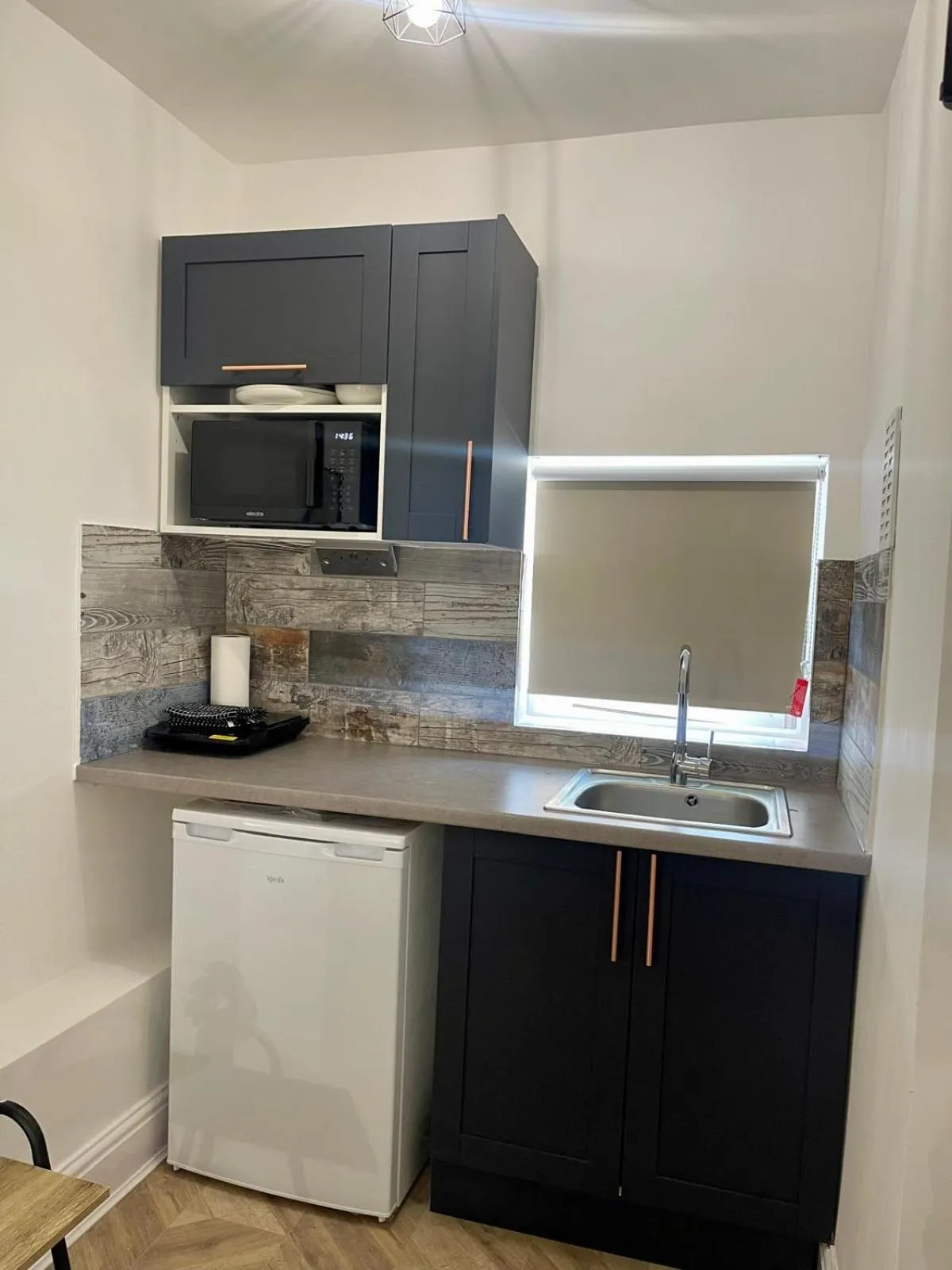 Kitchen or kitchenette in Dalston Luxe Studios, 10 minutes away from Liverpool Train Station