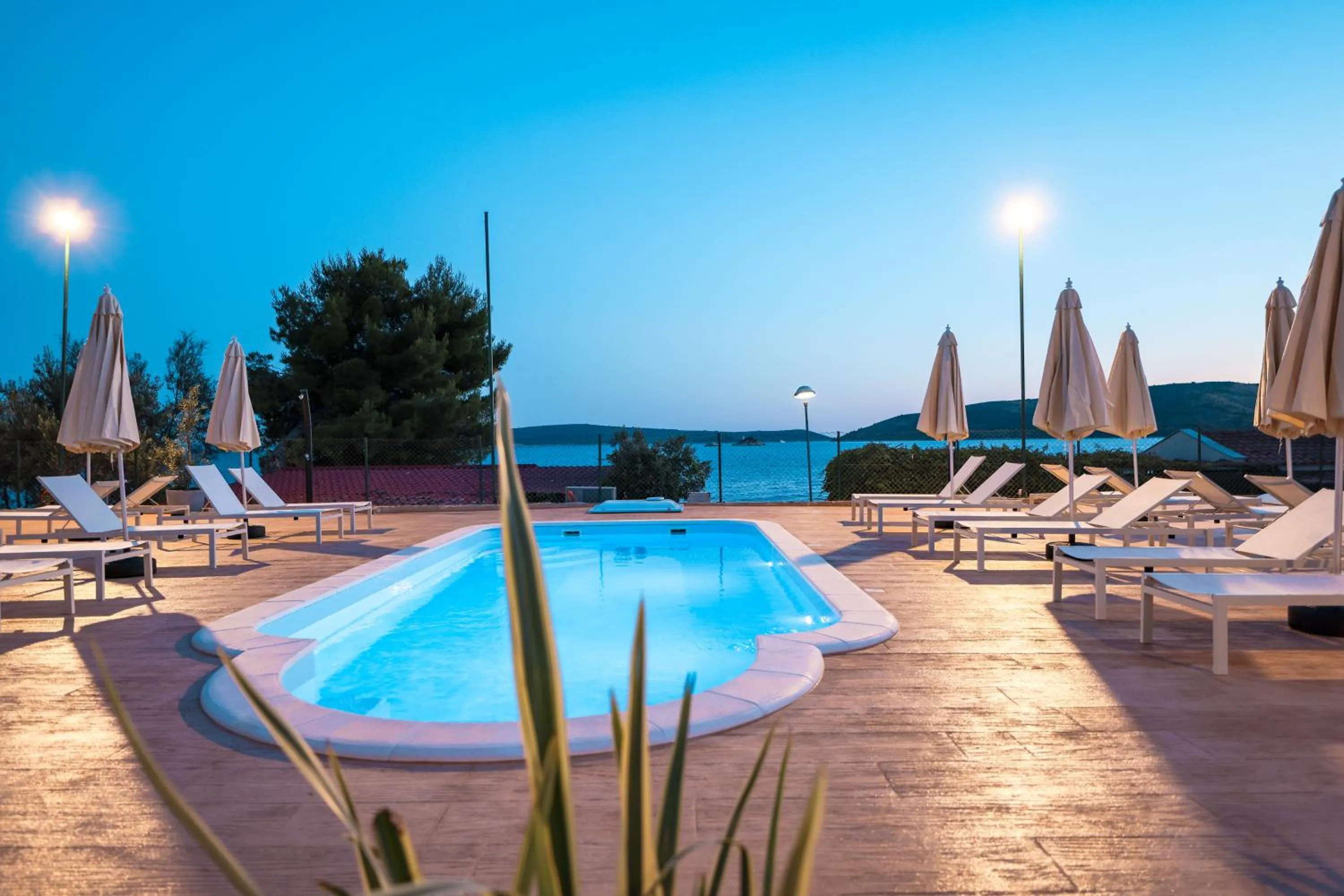 Swimming pool in Apartments Medena