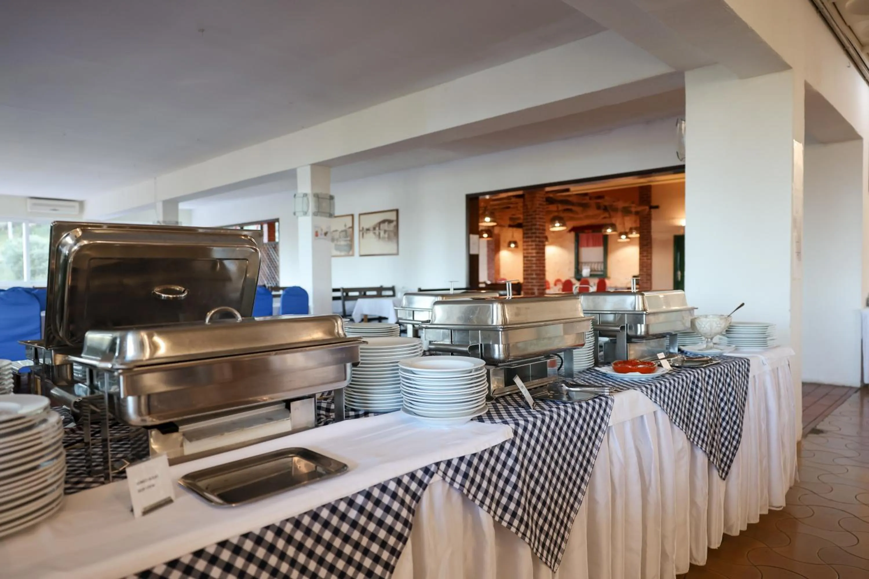 Restaurant/places to eat in Apartments Medena