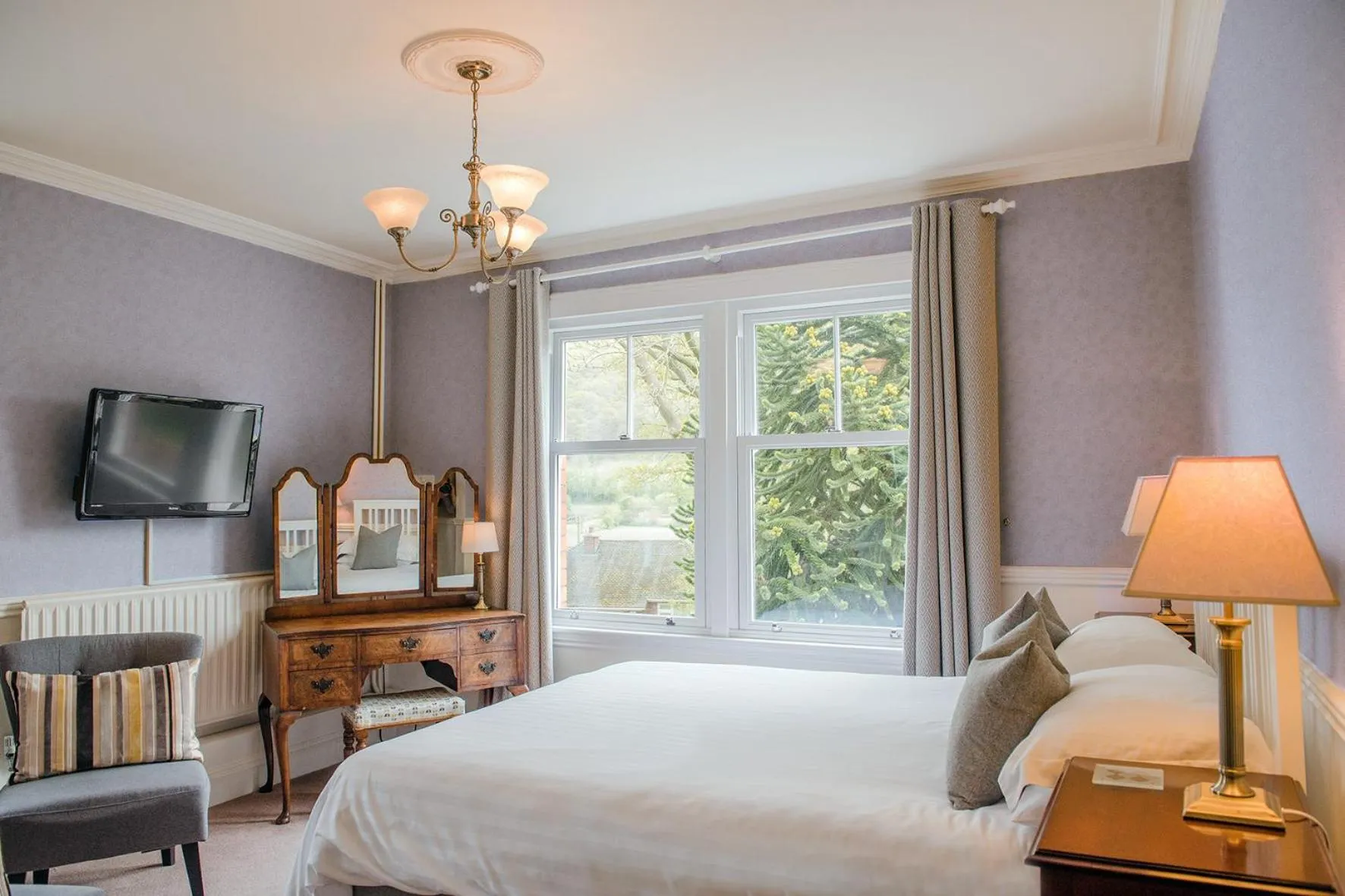 Bedroom, Bed in Mynd House