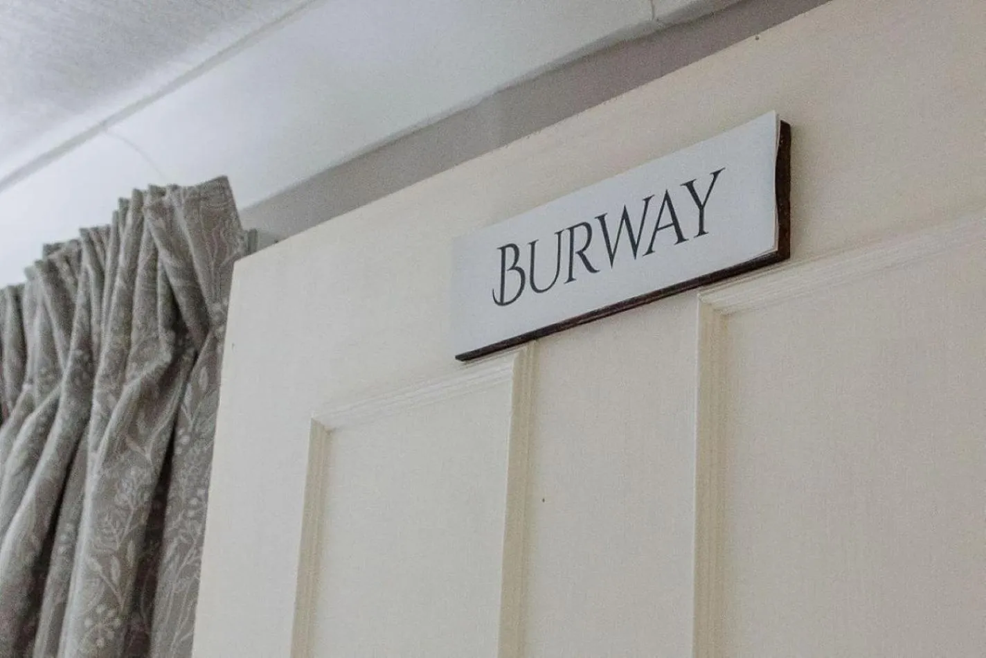 Bedroom in Mynd House