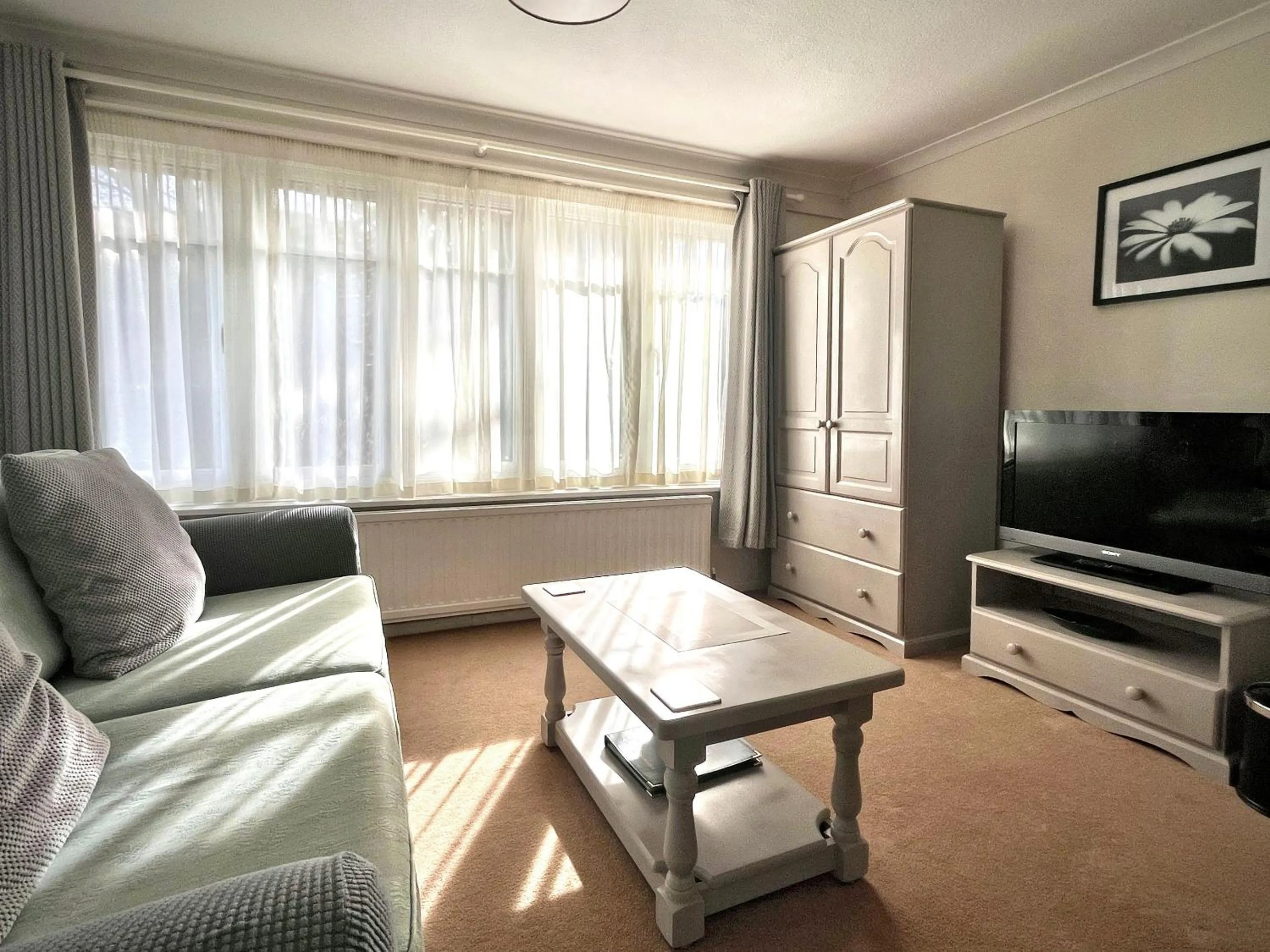 Bedroom in Mynd House