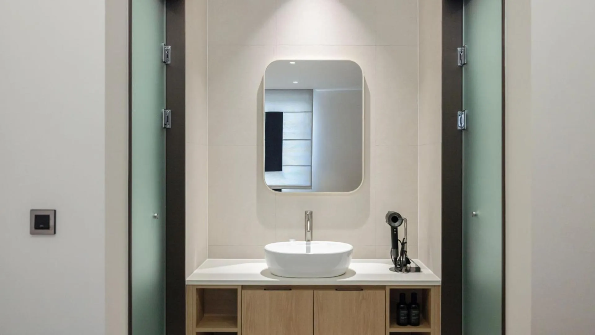 Anook Hotel and Spa Seoul Seongsu Konkuk University