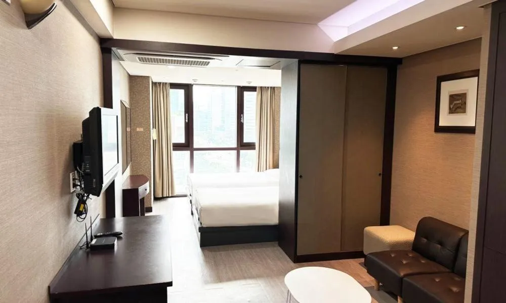 Bed in Centum City Hotel