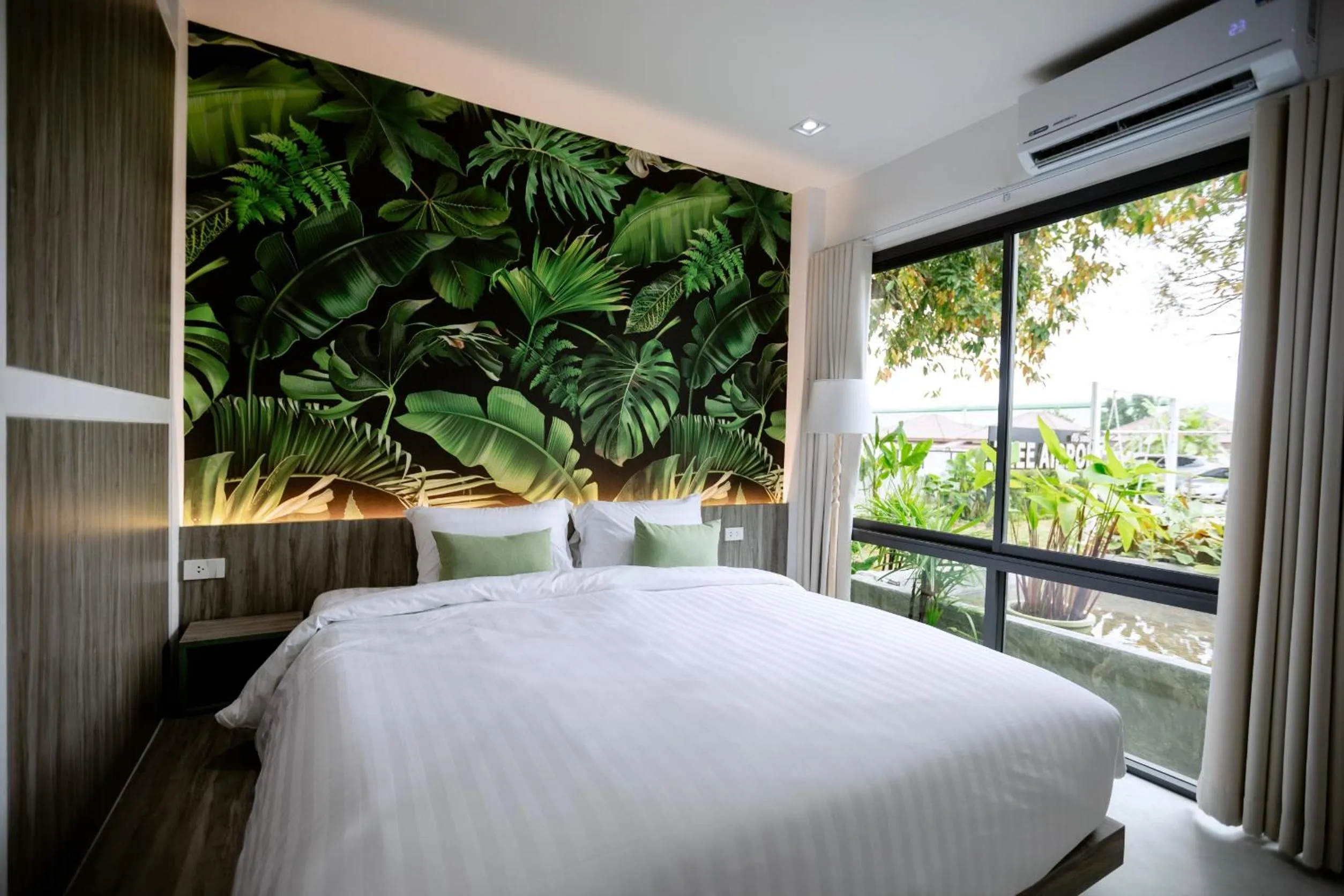 Bed in Tree Airport Hotel Hatyai