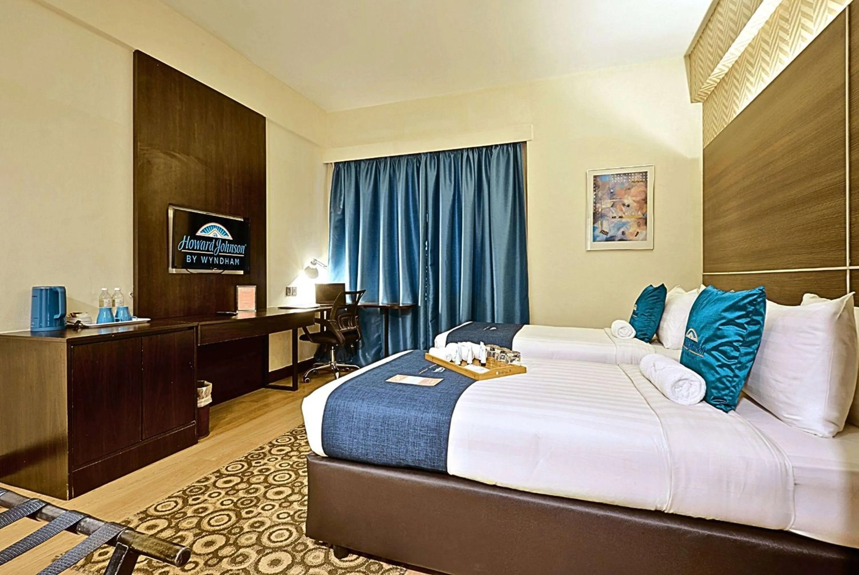 Photo of the whole room, Bed in Howard Johnson By Wyndham Kuala Lumpur 118