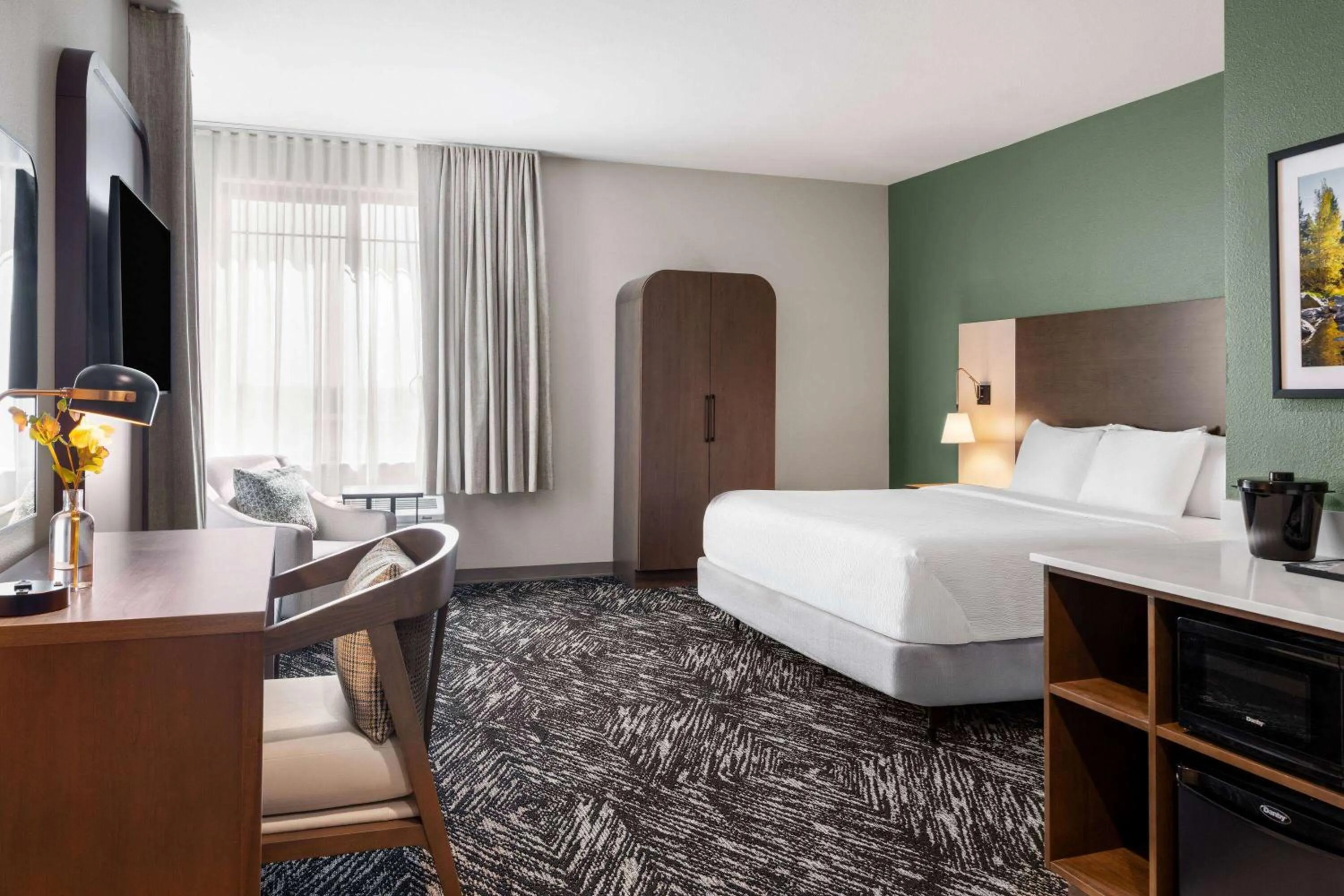 Photo of the whole room, Bed in La Quinta Inn and Suites by Wyndham Lincoln